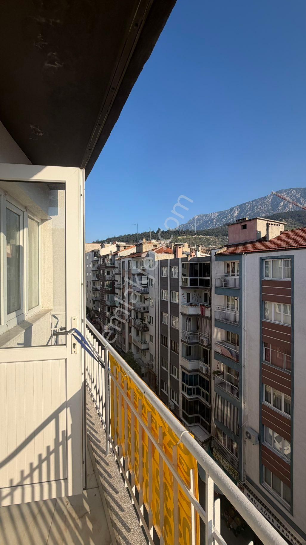 Beyaz Gayrimenkulden Manisa Şehzadeler Ege Mh 3+1 Daire - Görsel 26