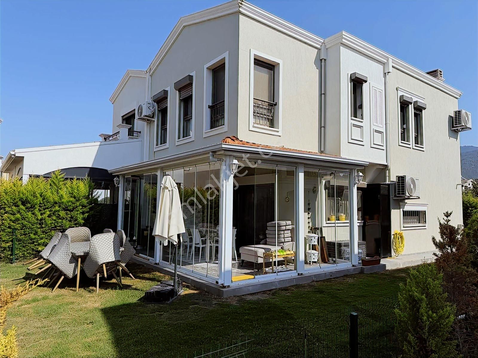 Kuşadası Sevgi Plajı Yakını Storia Bella Villaları Satılık 3+1 - Görsel 17