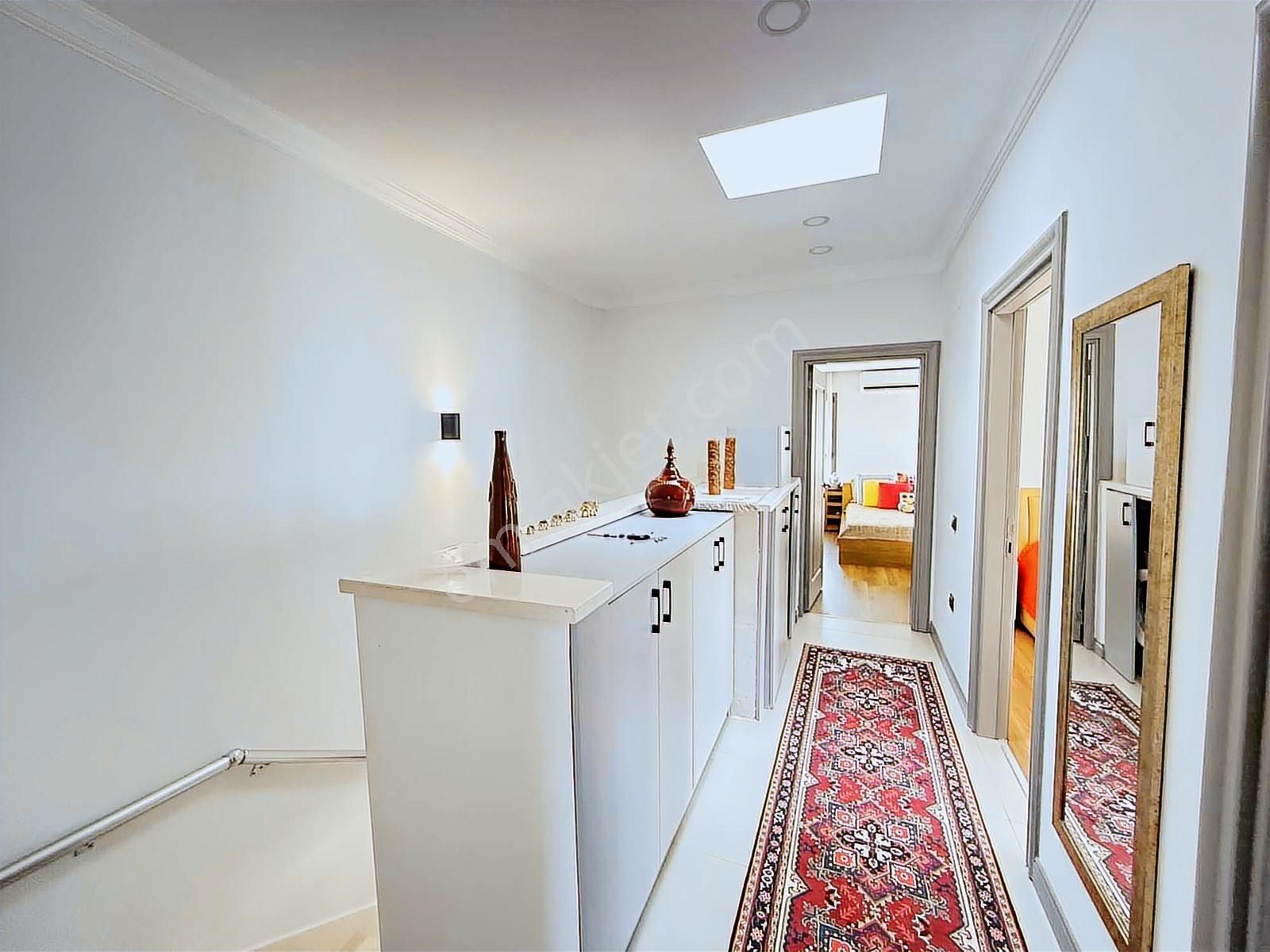 Kuşadası Sevgi Plajı Yakını Storia Bella Villaları Satılık 3+1 - Görsel 23