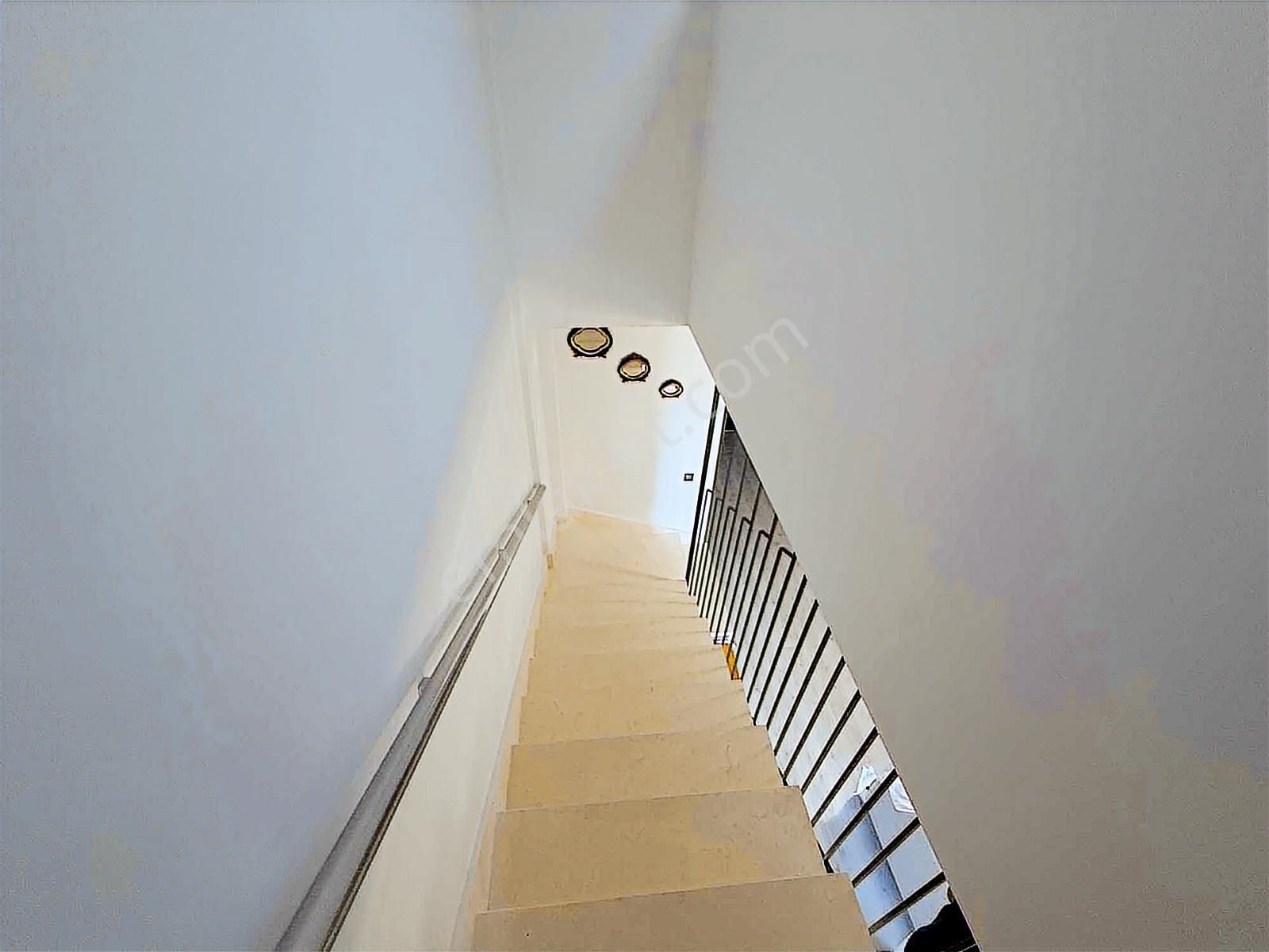 Kuşadası Sevgi Plajı Yakını Storia Bella Villaları Satılık 3+1 - Görsel 19