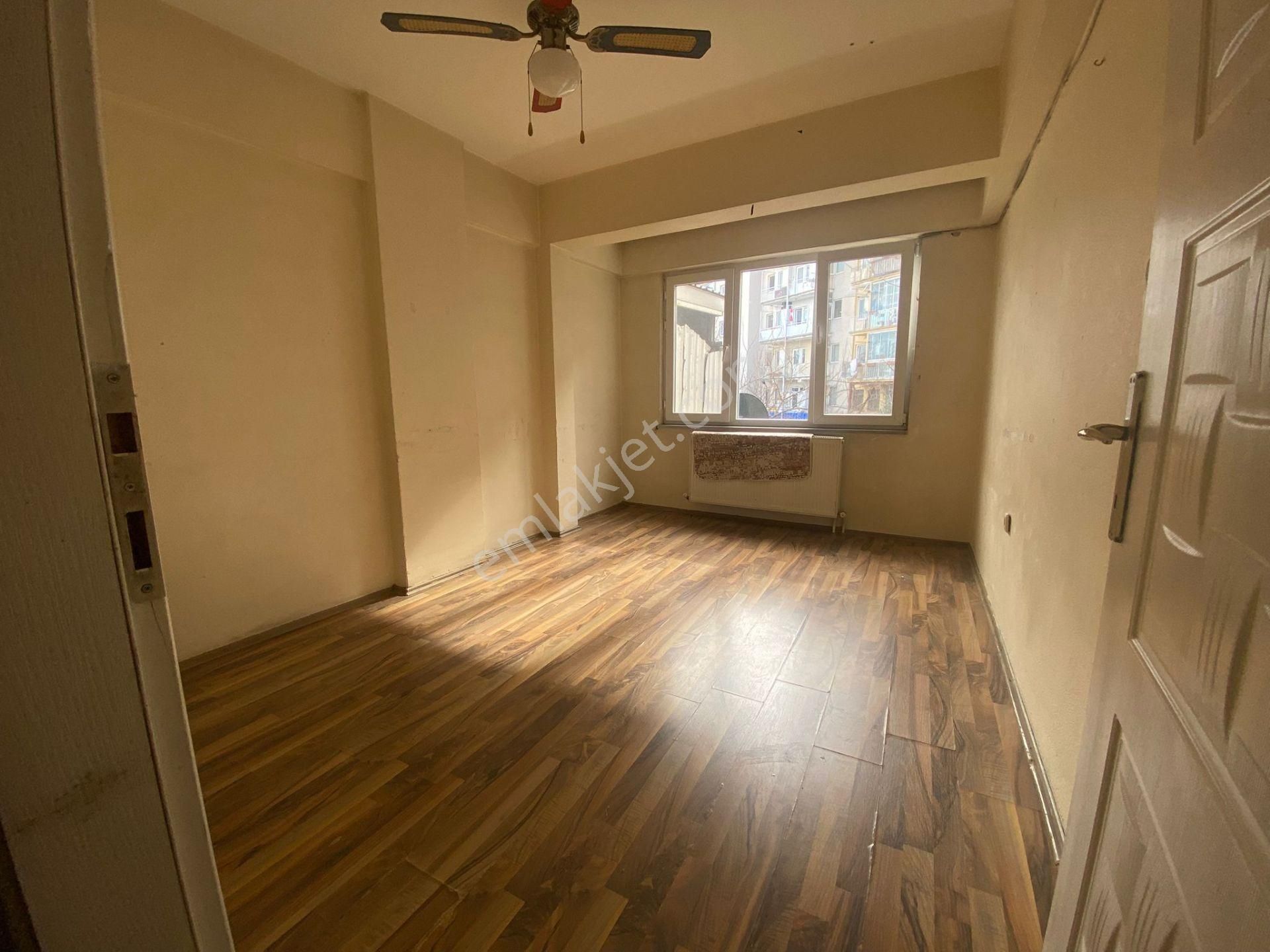 Bursa Yıldırım Yeşil Şiblede 2+1 95 M Ara Kat Kombili Daire - Görsel 15