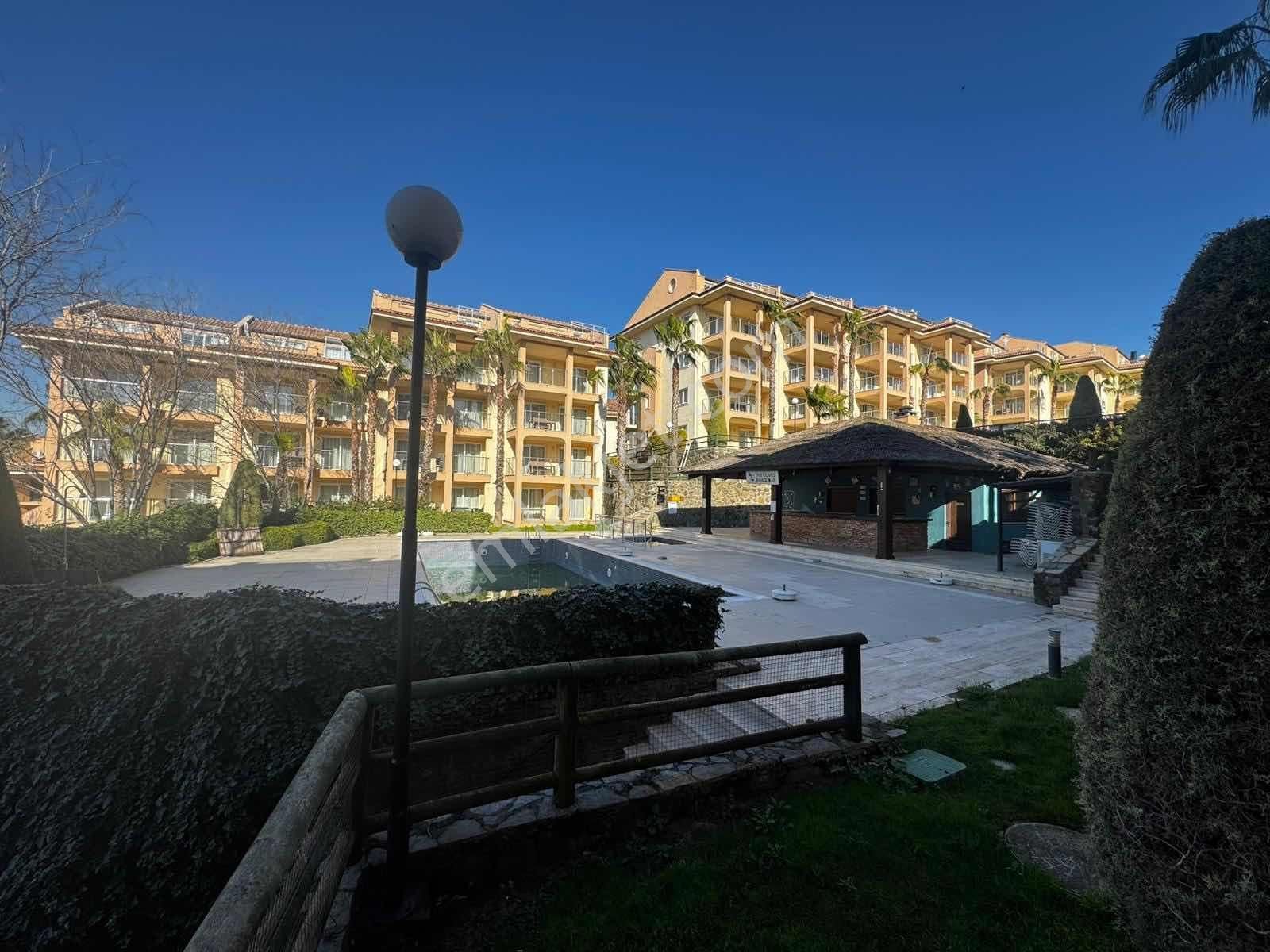 Kuşadası Golf Resort Sürekli Kiralık 2+1 Eşyalı Daire - Görsel 24