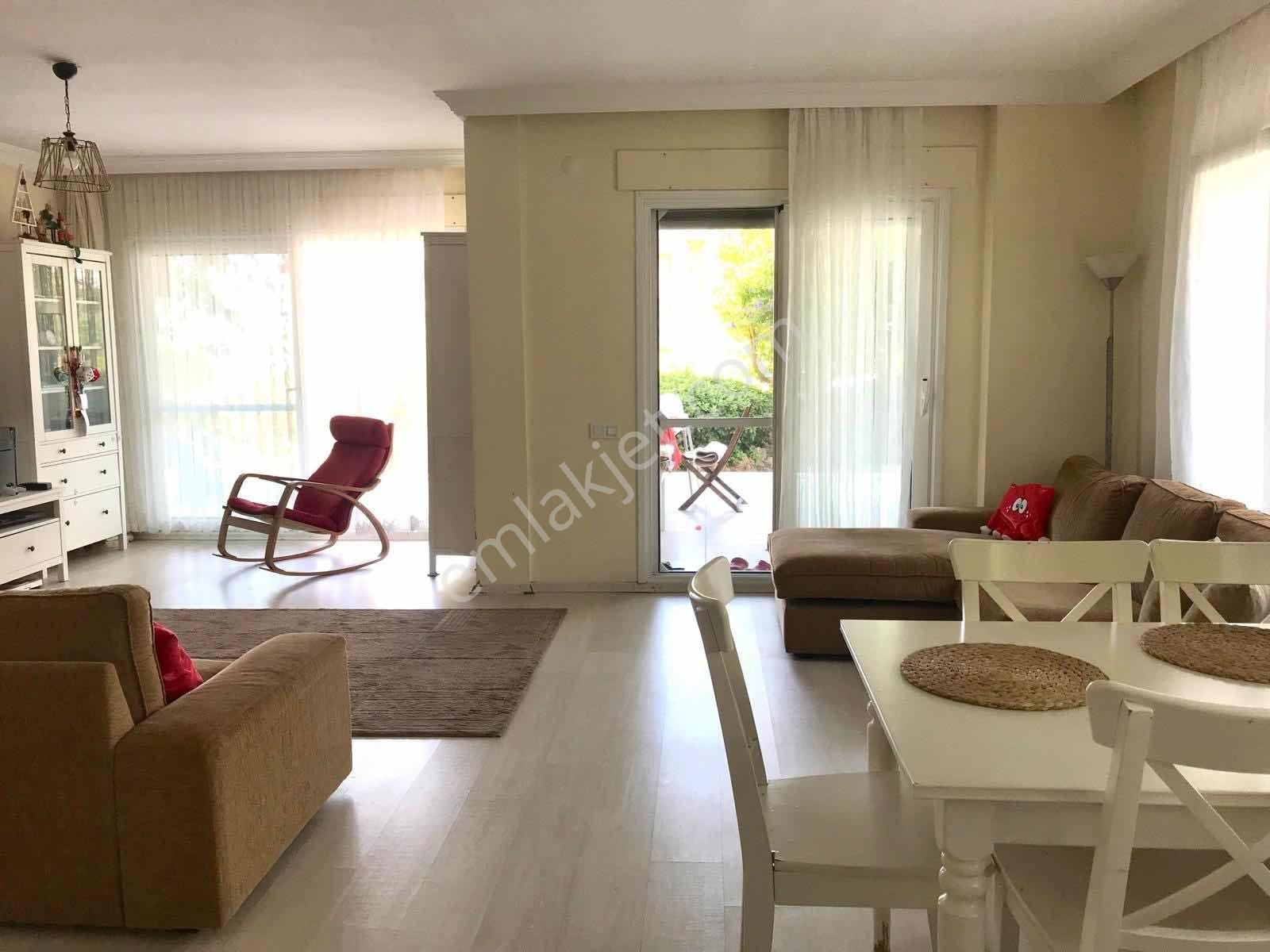 Kuşadası Lenapark Rezidansta Satılık 2+1 Bahçe Katı - Görsel 2