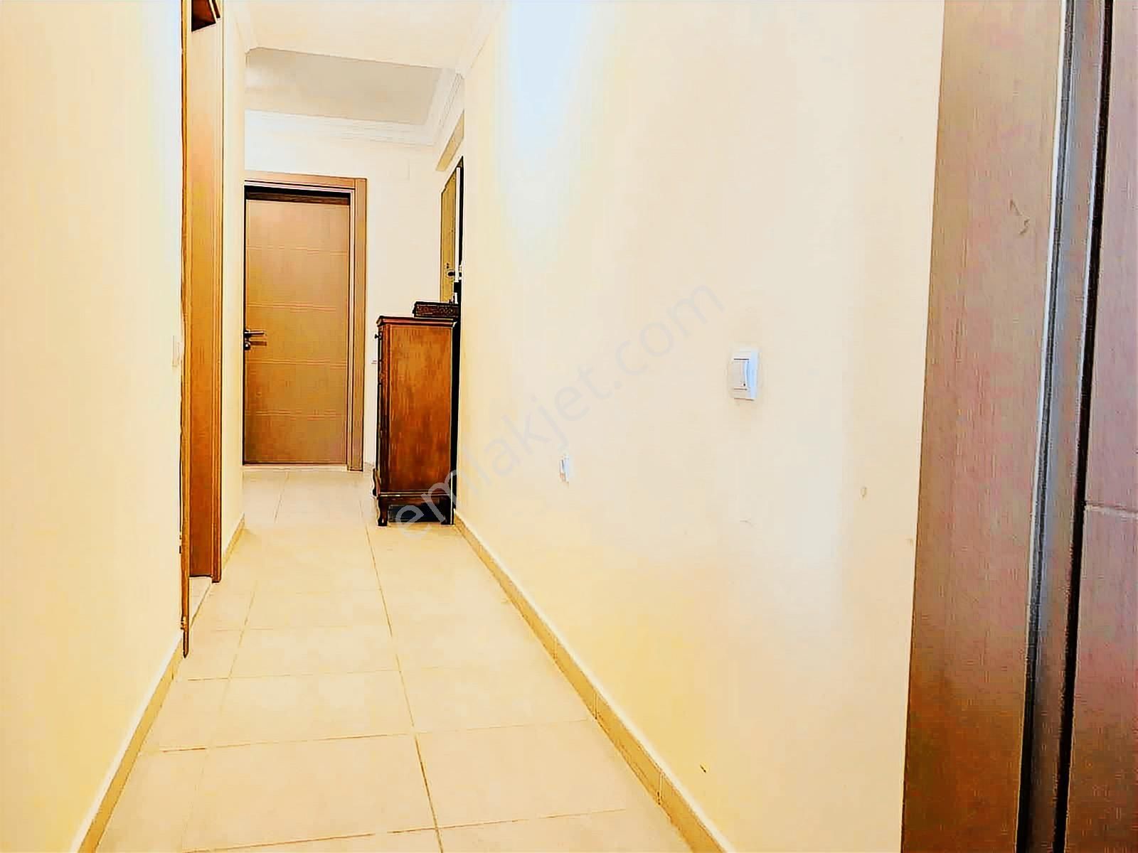 Kuşadası Lenapark Rezidansta Satılık 2+1 Bahçe Katı - Görsel 23