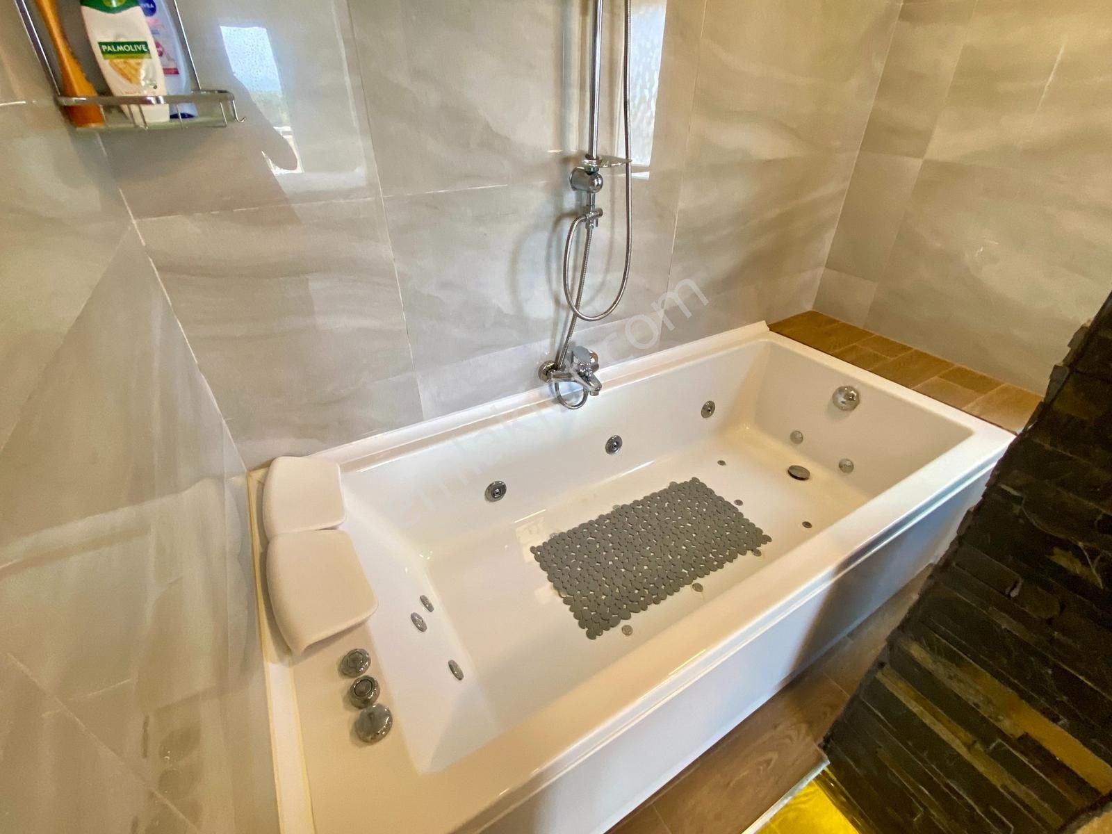 Kuşadası'nda Hayallerinizi Zorlayan 5+2 1250m2 Lüks Villa - Görsel 13