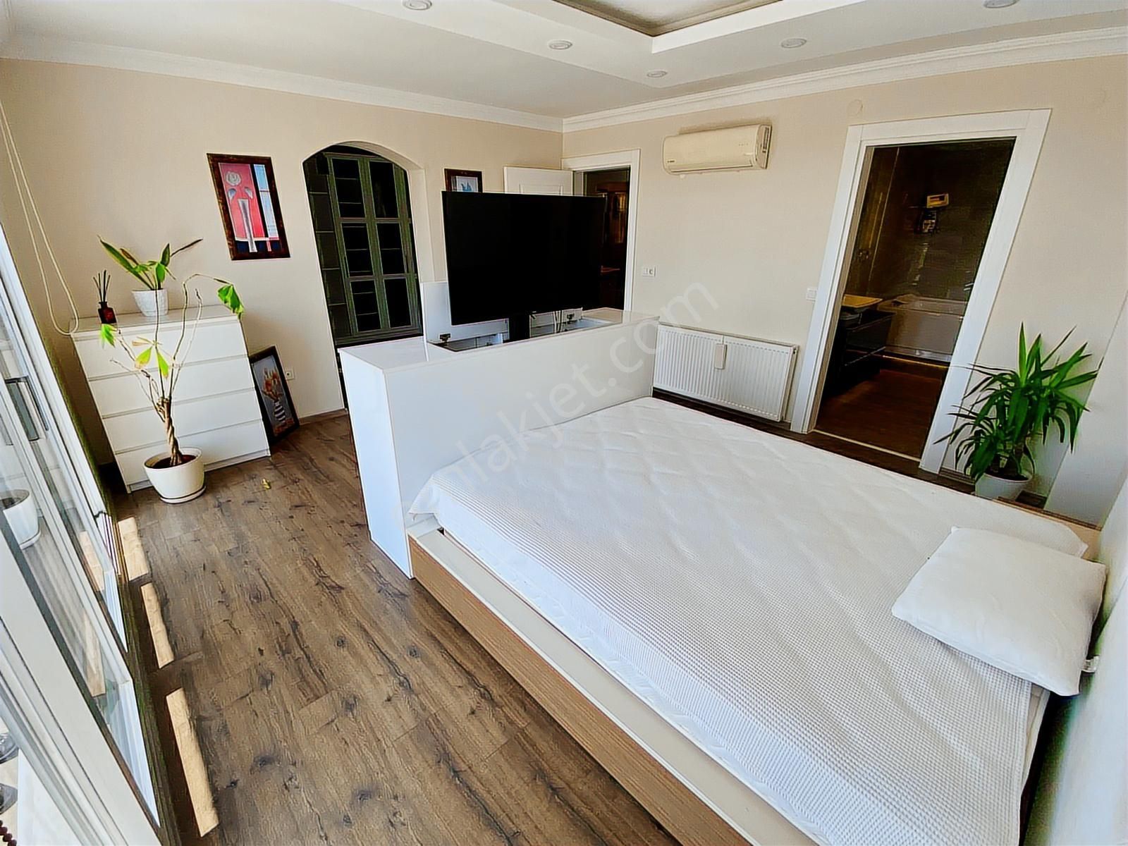 Kuşadası'nda Hayallerinizi Zorlayan 5+2 1250m2 Lüks Villa - Görsel 21