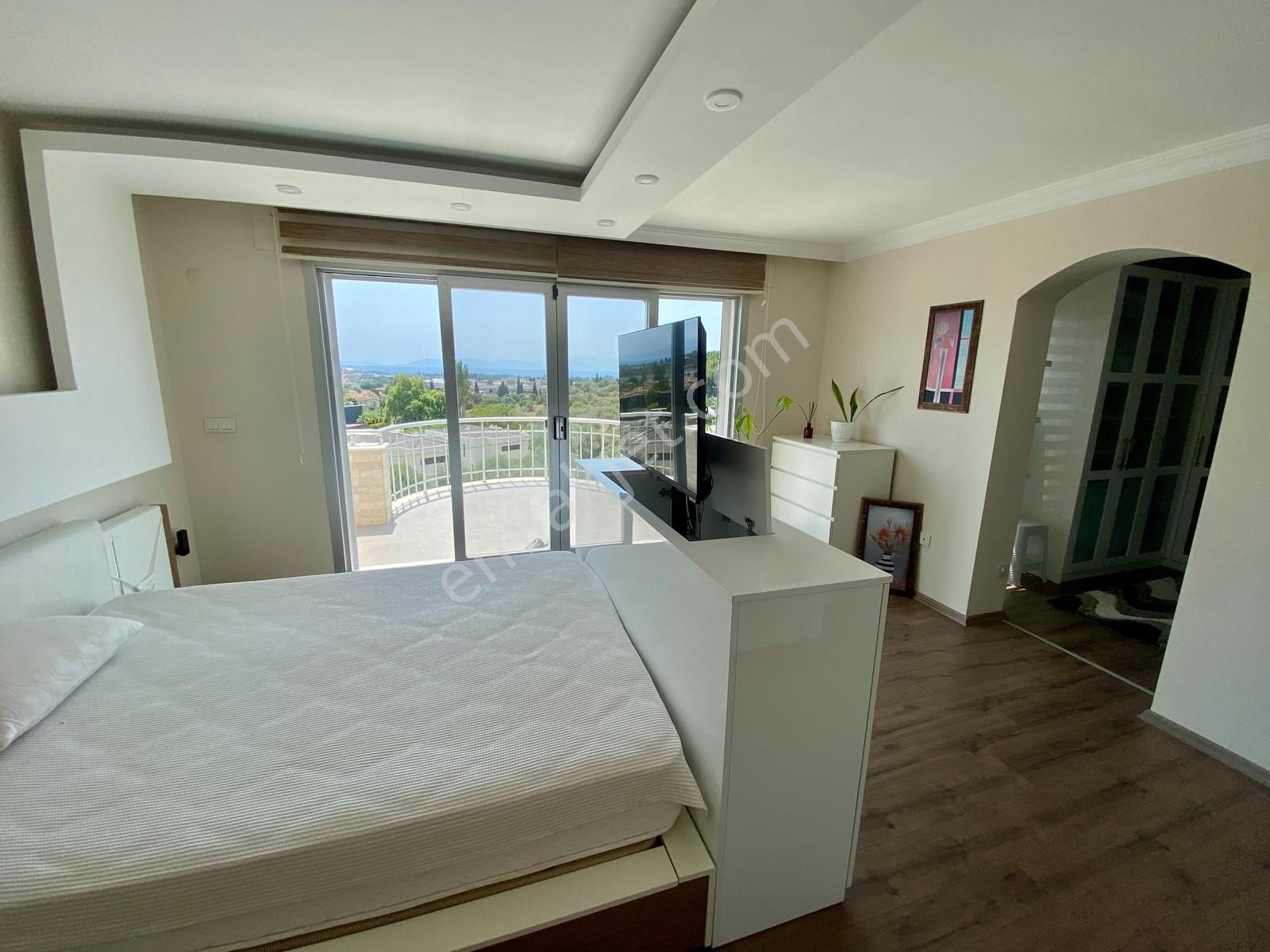 Kuşadası'nda Hayallerinizi Zorlayan 5+2 1250m2 Lüks Villa - Görsel 3