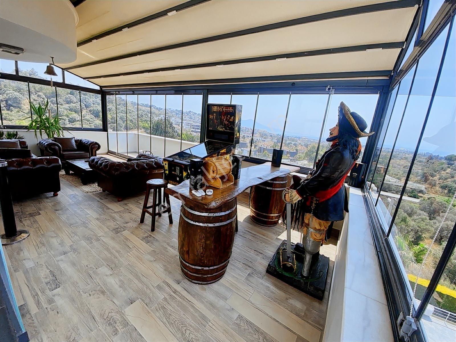 Kuşadası'nda Hayallerinizi Zorlayan 5+2 1250m2 Lüks Villa - Görsel 23