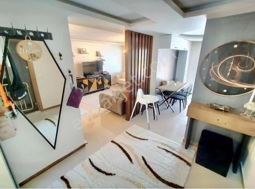 Kuşadası'nda Muhteşem Konumda 5+2 Yatırımlık Tripleks Villa - Görsel 14