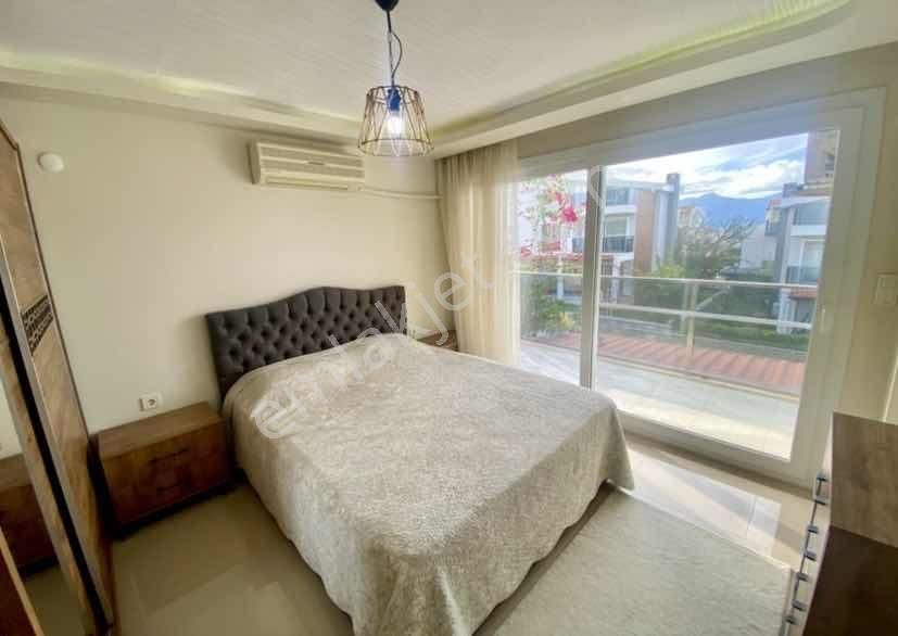 Kuşadası'nda Muhteşem Konumda 5+2 Yatırımlık Tripleks Villa - Görsel 20