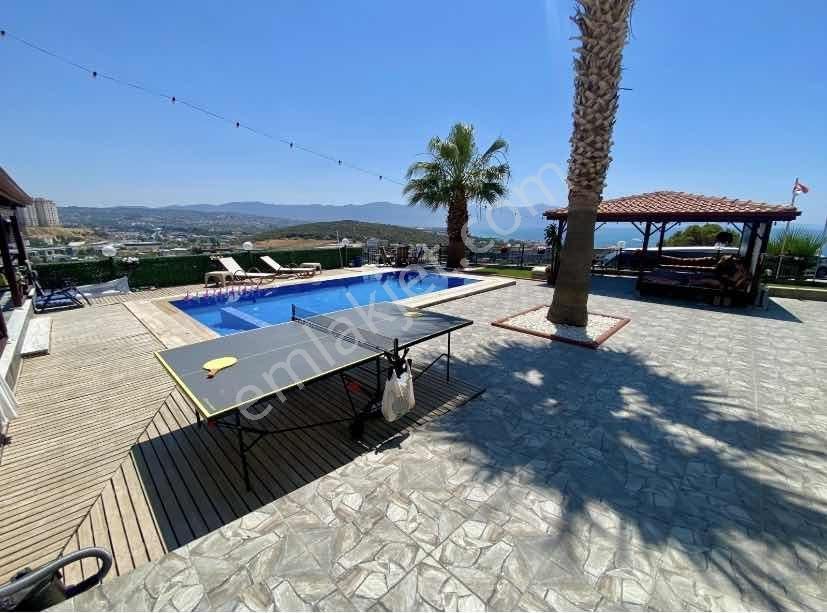 Kuşadası'nda Müstakil Havuzlu Deniz Manzaralı 5+1 Lüks Villa - Görsel 27