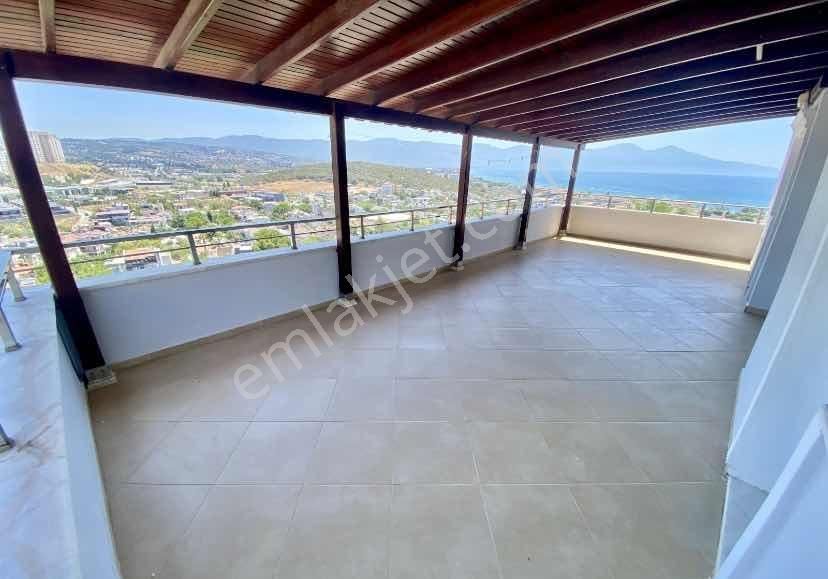 Kuşadası'nda Müstakil Havuzlu Deniz Manzaralı 5+1 Lüks Villa - Görsel 7