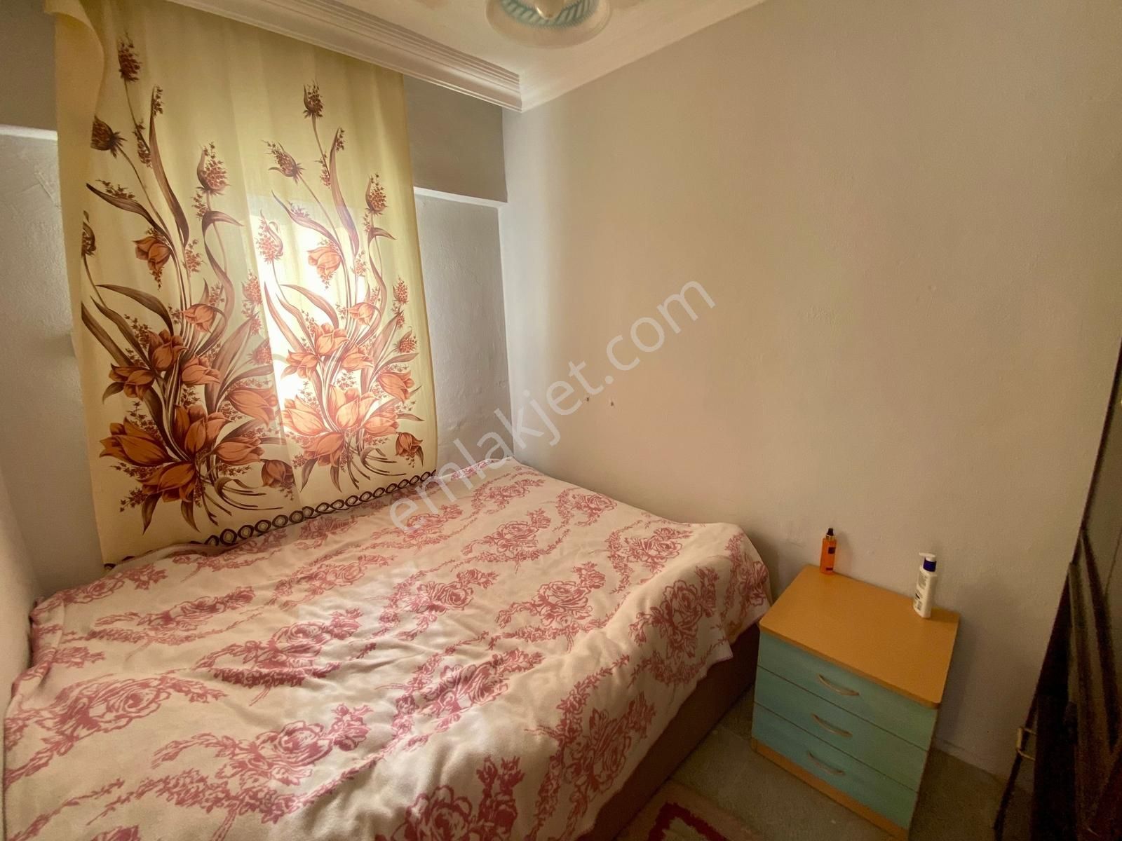 Kuşadası'nda 4+1 (120m2 Özel Bahçe Alanı) Havuzlu Sitede Villa - Görsel 26