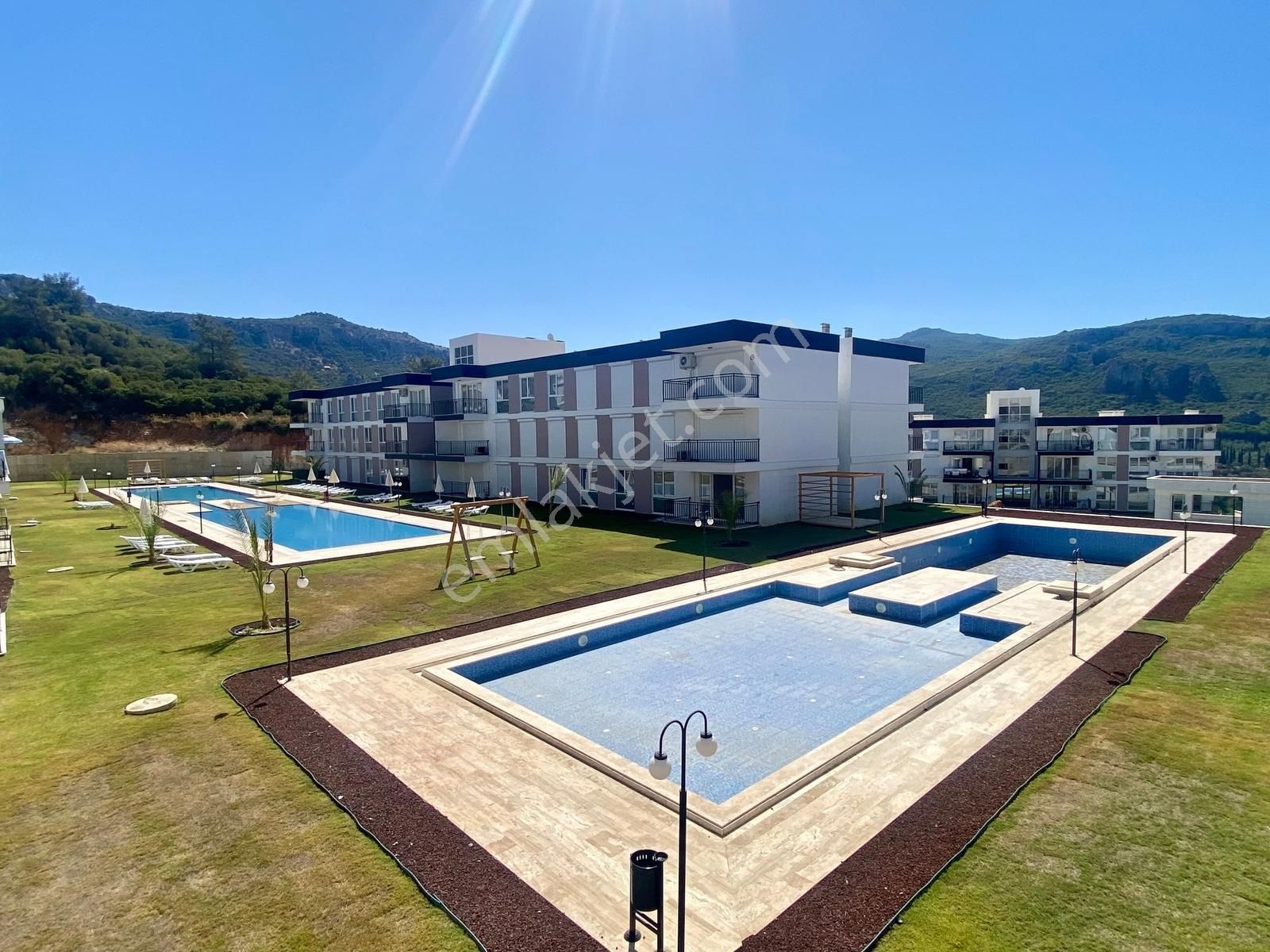 Kuşadası'nda Yatırımlık 1+1 Sıfır Rezidans Daire - Görsel 16