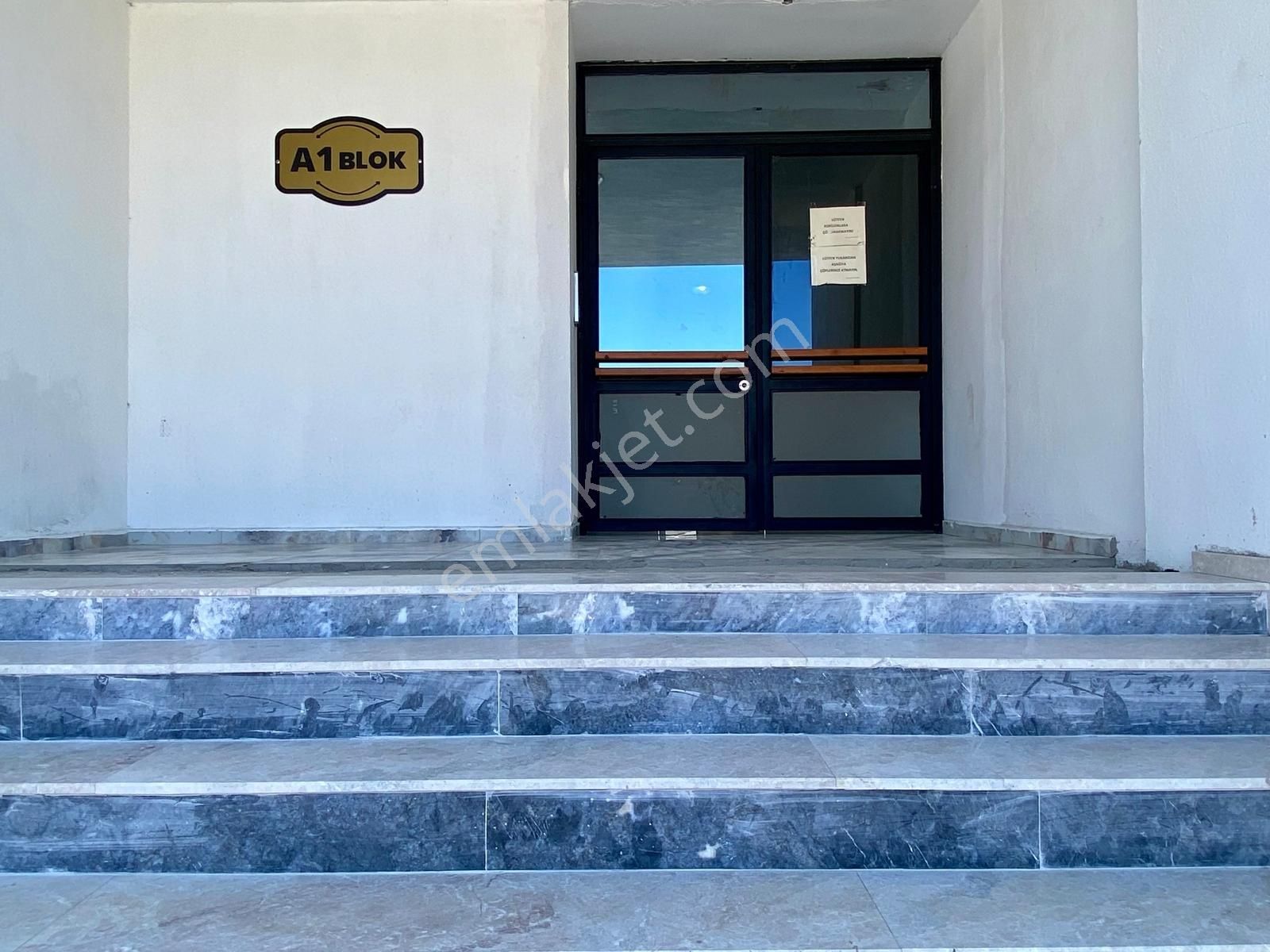 Kuşadası'nda Yatırımlık 1+1 Sıfır Rezidans Daire - Görsel 10