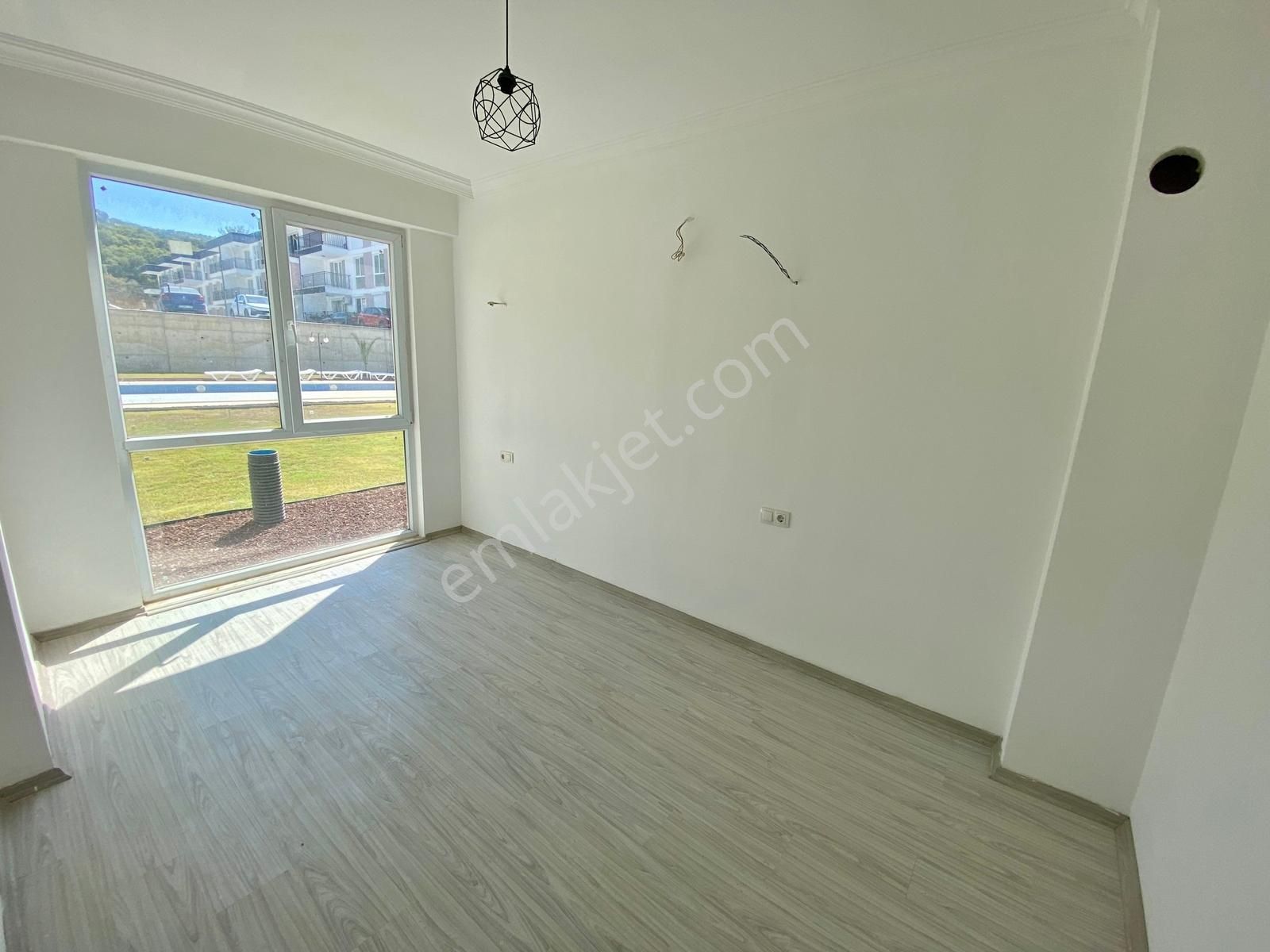 Kuşadası'nda Yatırımlık 1+1 Sıfır Rezidans Daire - Görsel 9