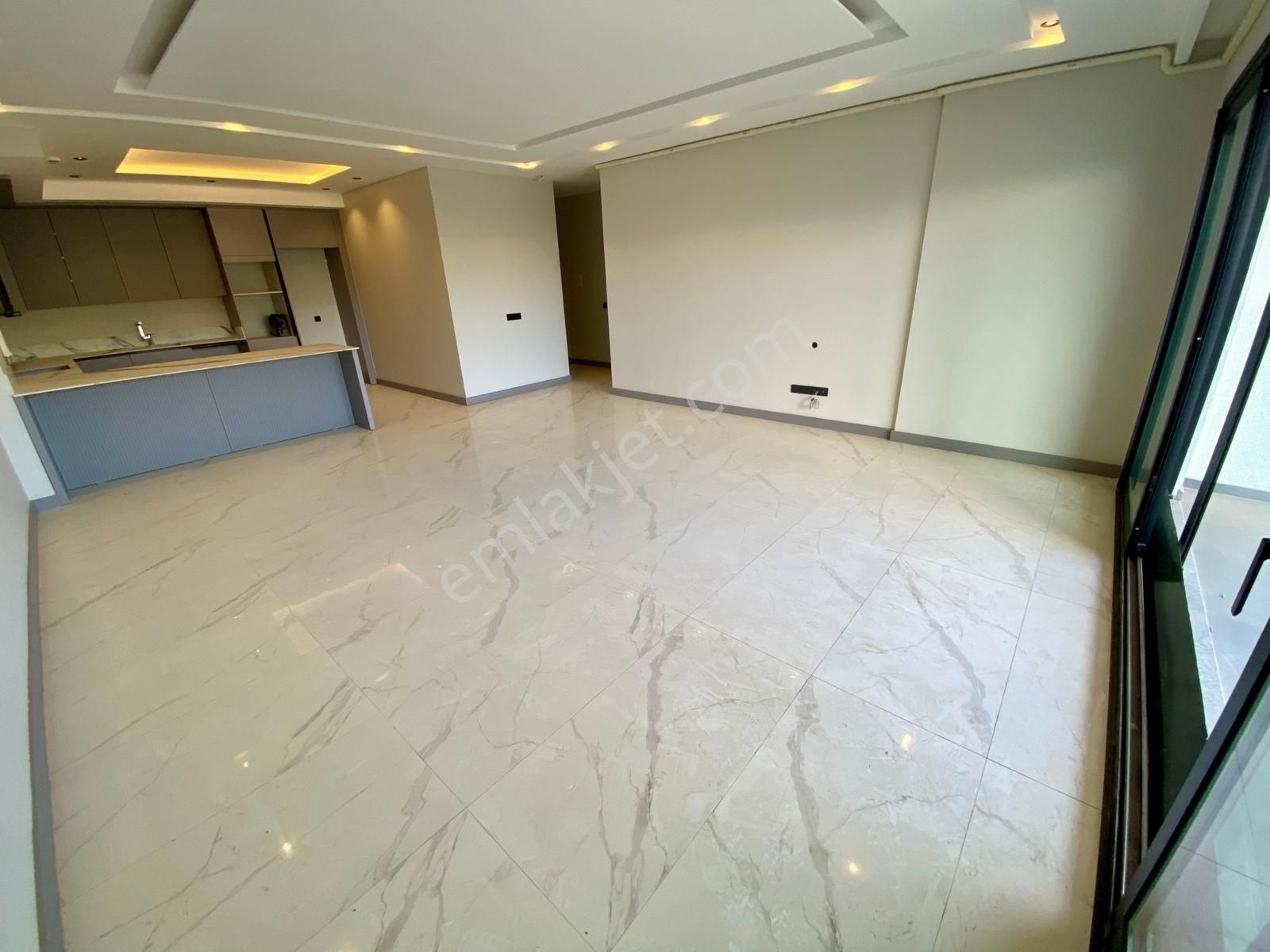 Kuşadası'nın Kalbinde. Ezber Bozan, Sofistike, 3+1 Lüks Rezidans - Görsel 4