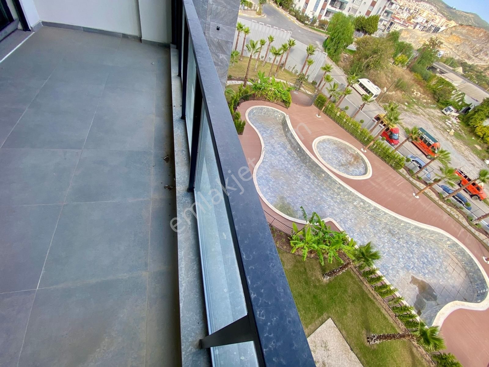 Kuşadası'nın Kalbinde. Ezber Bozan, Sofistike, 3+1 Lüks Rezidans - Görsel 19