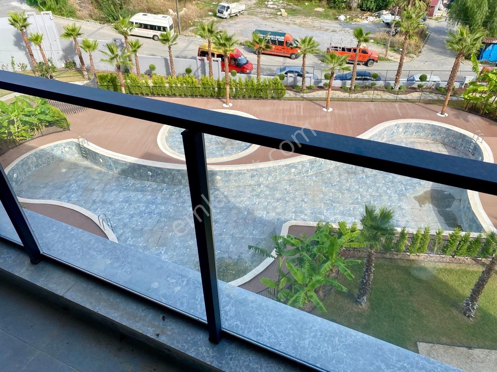 Kuşadası'nın Kalbinde. Ezber Bozan, Sofistike, 3+1 Lüks Rezidans - Görsel 11