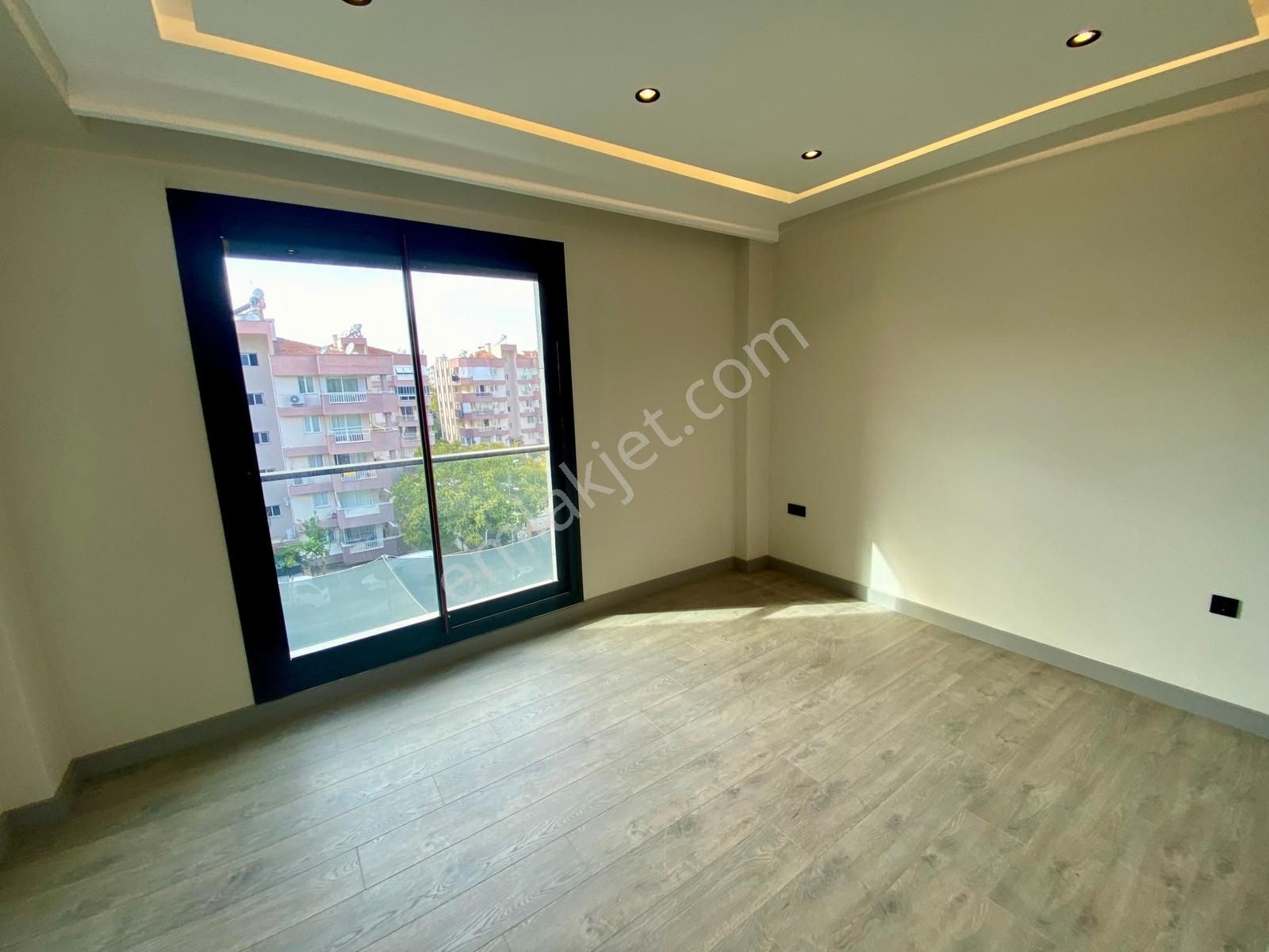 Kuşadası'nın Kalbinde. Ezber Bozan, Sofistike, 3+1 Lüks Rezidans - Görsel 15