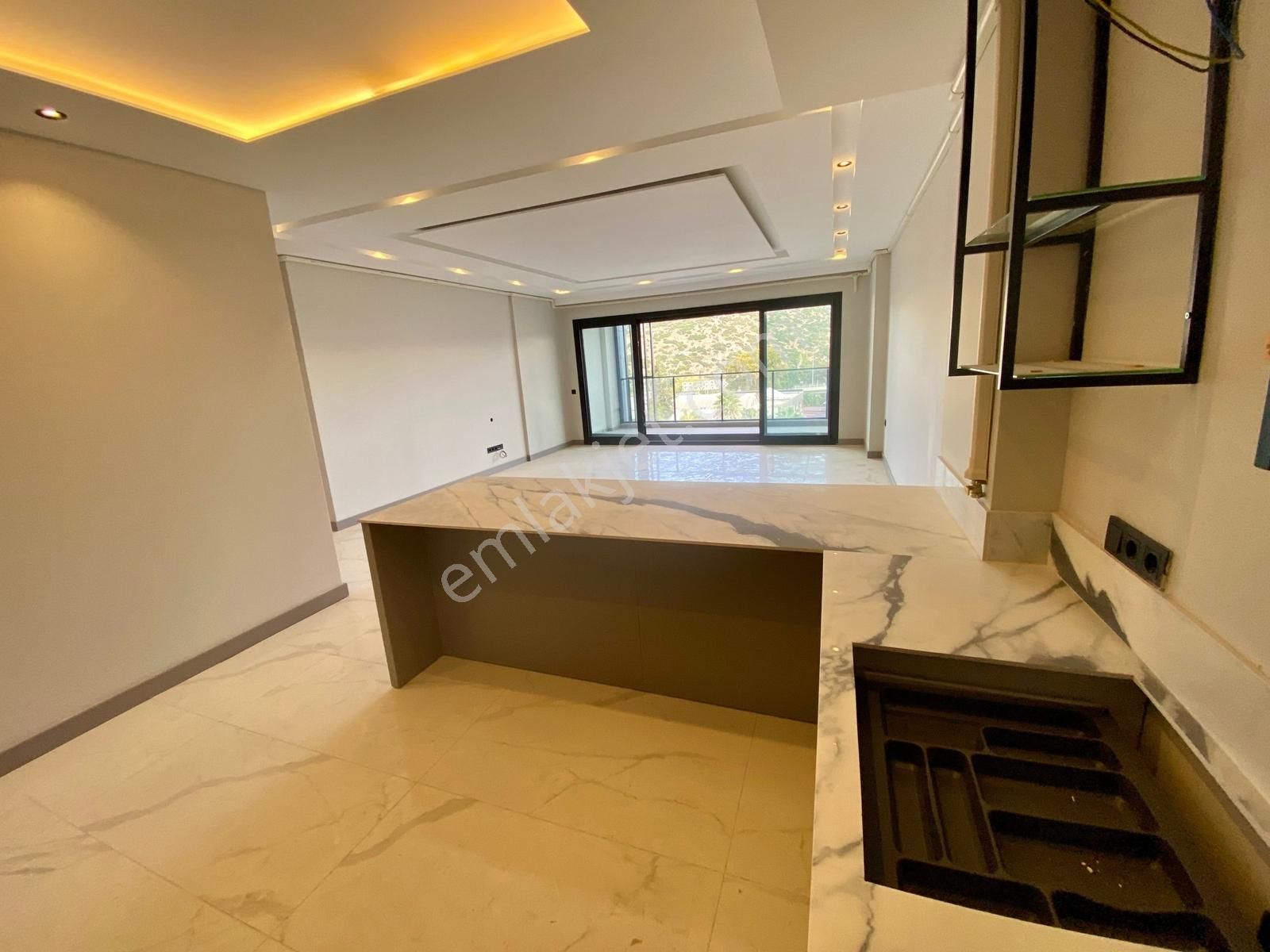 Kuşadası'nın Kalbinde. Ezber Bozan, Sofistike, 3+1 Lüks Rezidans - Görsel 20