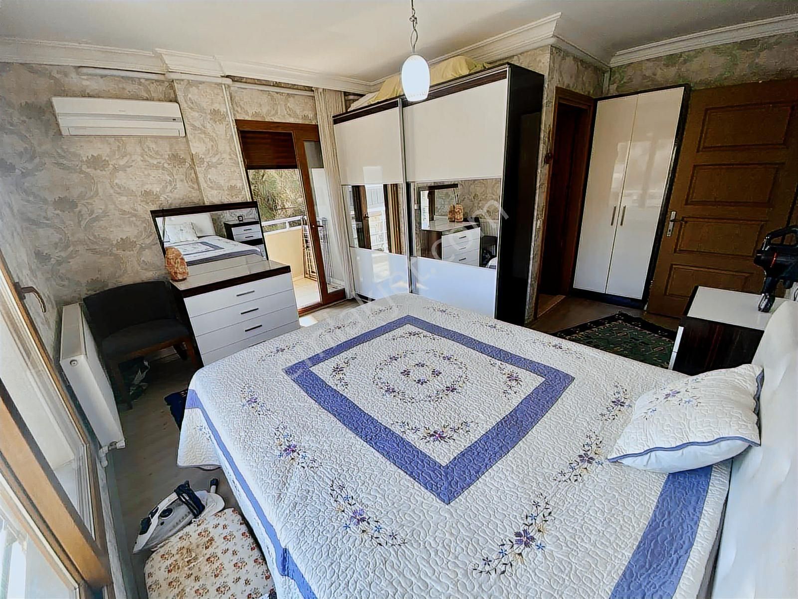 İzmir Yelki'de Güzelbahçe'ye 1km Ana Caddede 3+1 Fırsat Daire - Görsel 29