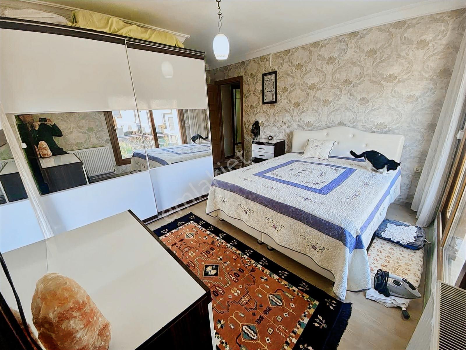 İzmir Yelki'de Güzelbahçe'ye 1km Ana Caddede 3+1 Fırsat Daire - Görsel 34