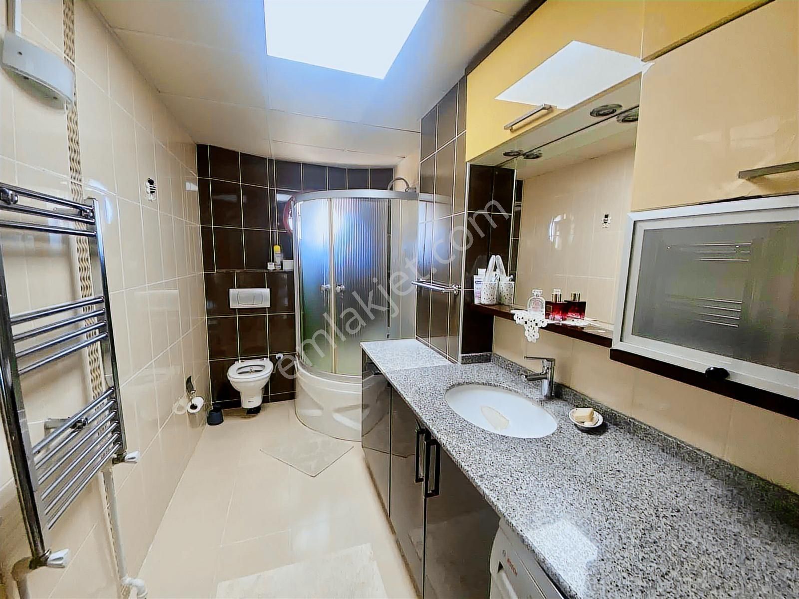 İzmir Yelki'de Güzelbahçe'ye 1km Ana Caddede 3+1 Fırsat Daire - Görsel 35