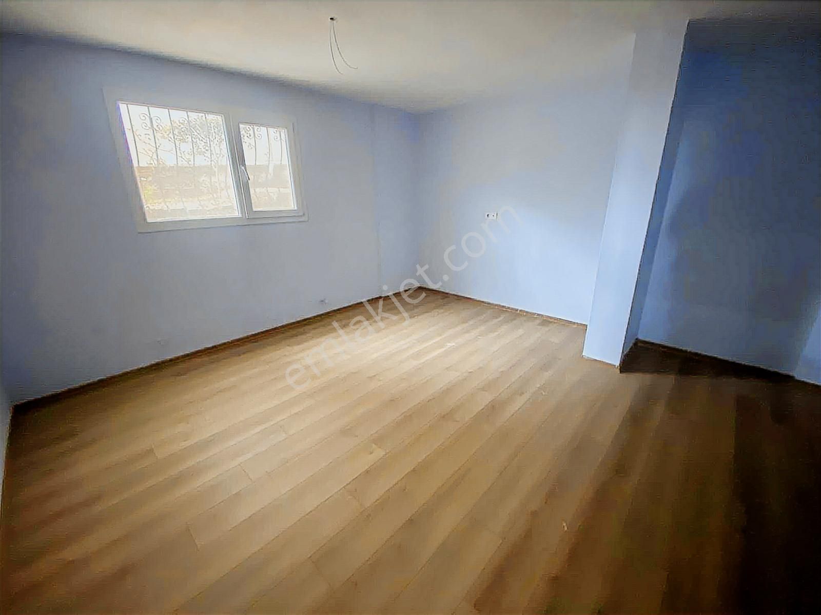 Kuşadası'nda 5+2 300m2 Deniz Manzaralı Havuzlu Bahçe Dubleksi - Görsel 29