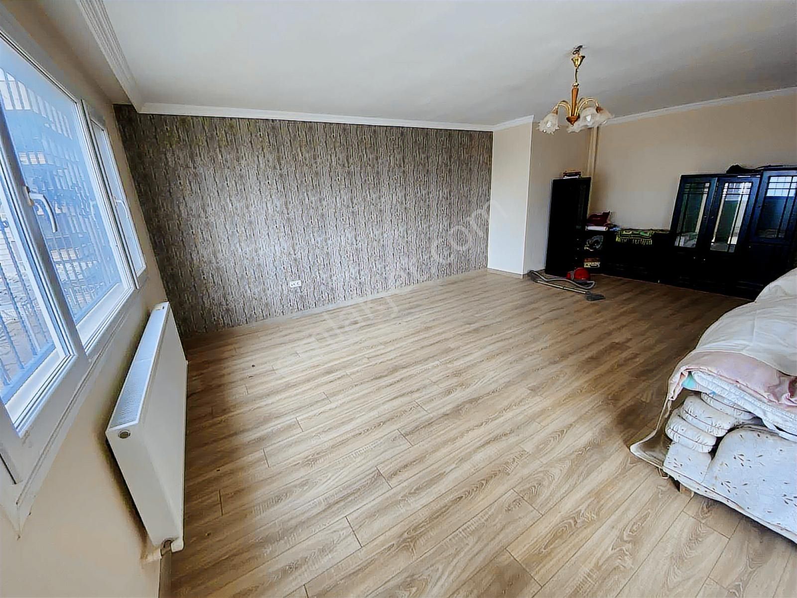 Kuşadası'nda 300m2 5+2 Deniz Manzaralı Havuzlu Dubleks Rezidans - Görsel 15