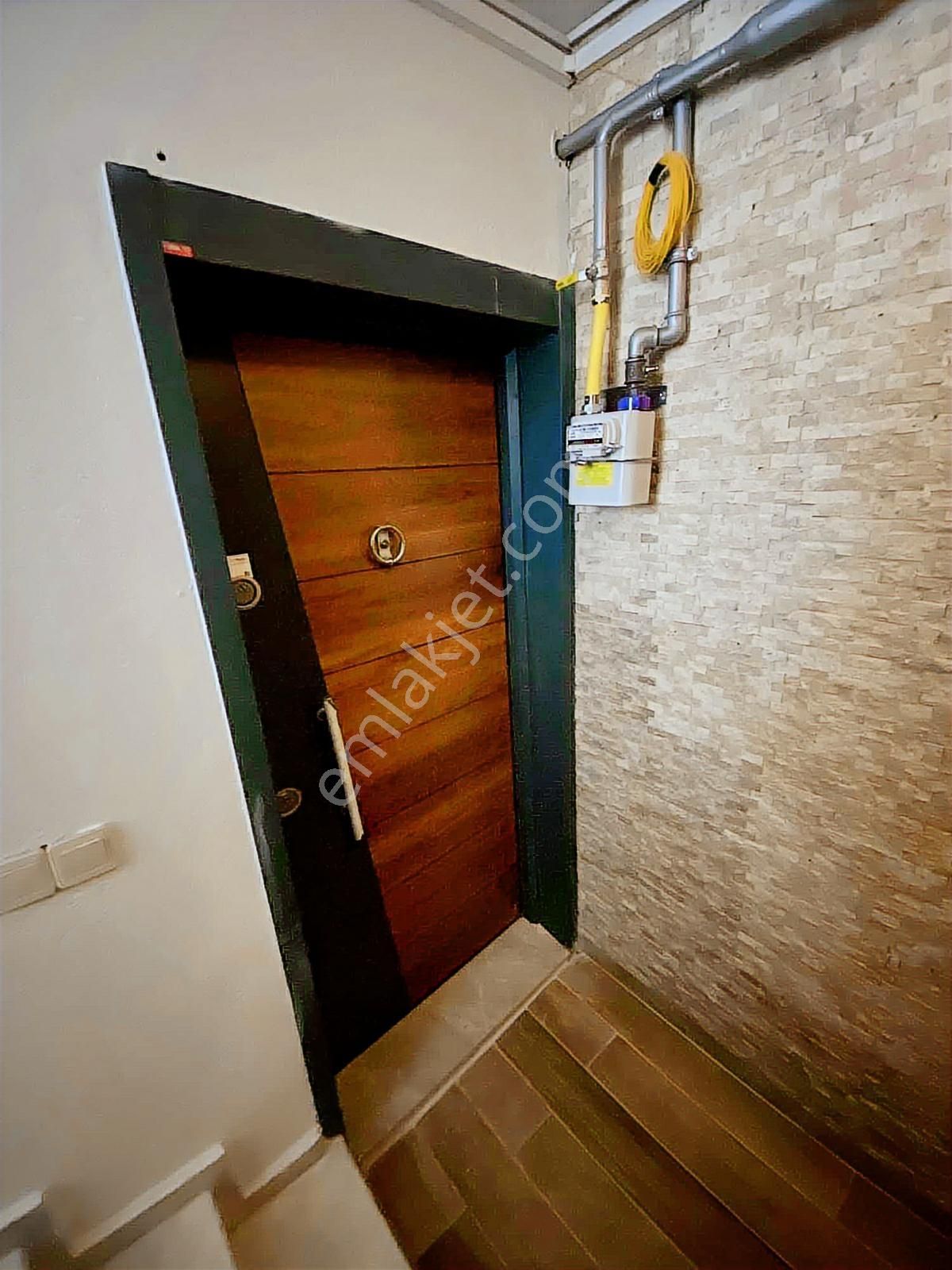 Kuşadası'nda 300m2 5+2 Deniz Manzaralı Havuzlu Dubleks Rezidans - Görsel 22