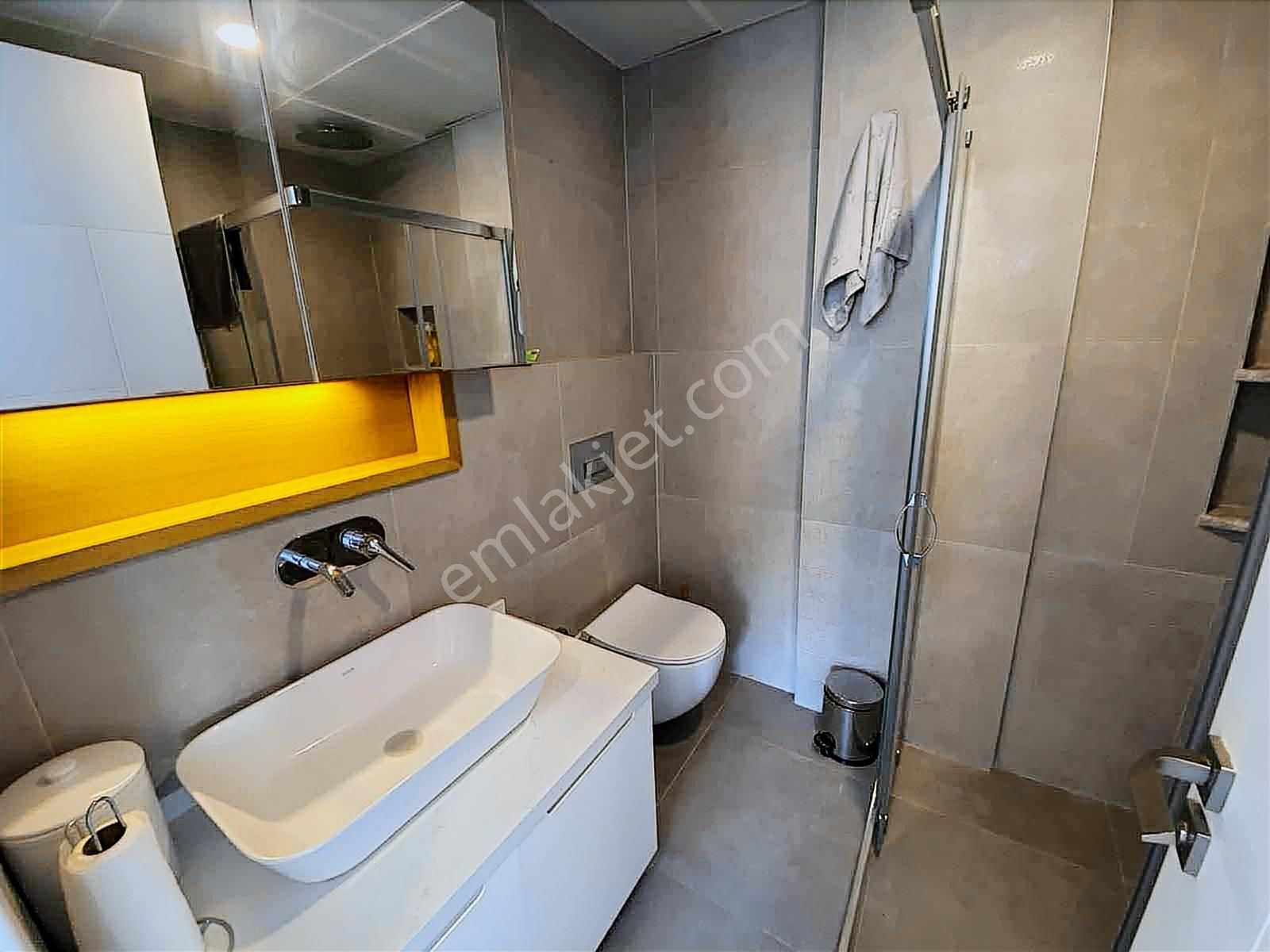 Kuşadası Vista Marin Sitesinde Full Manzaralı Satılık 2+1 - Görsel 21