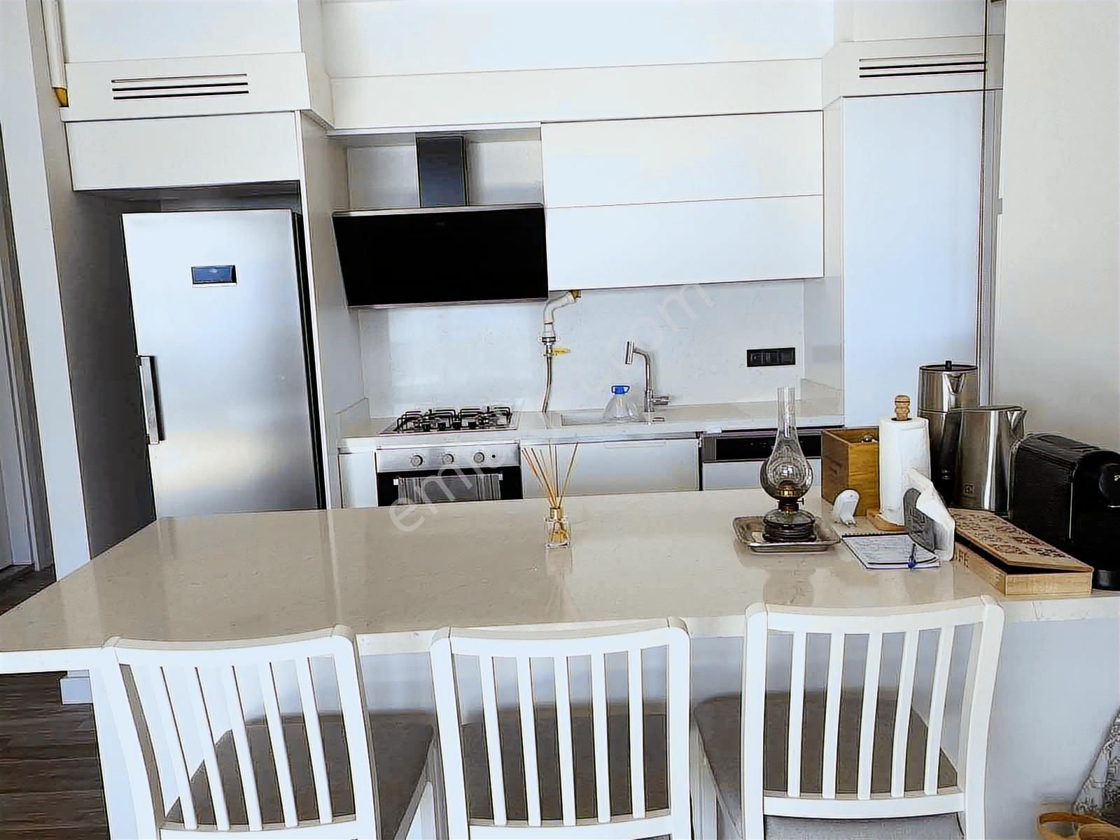 Kuşadası Vista Marin Sitesinde Full Manzaralı Satılık 2+1 - Görsel 7