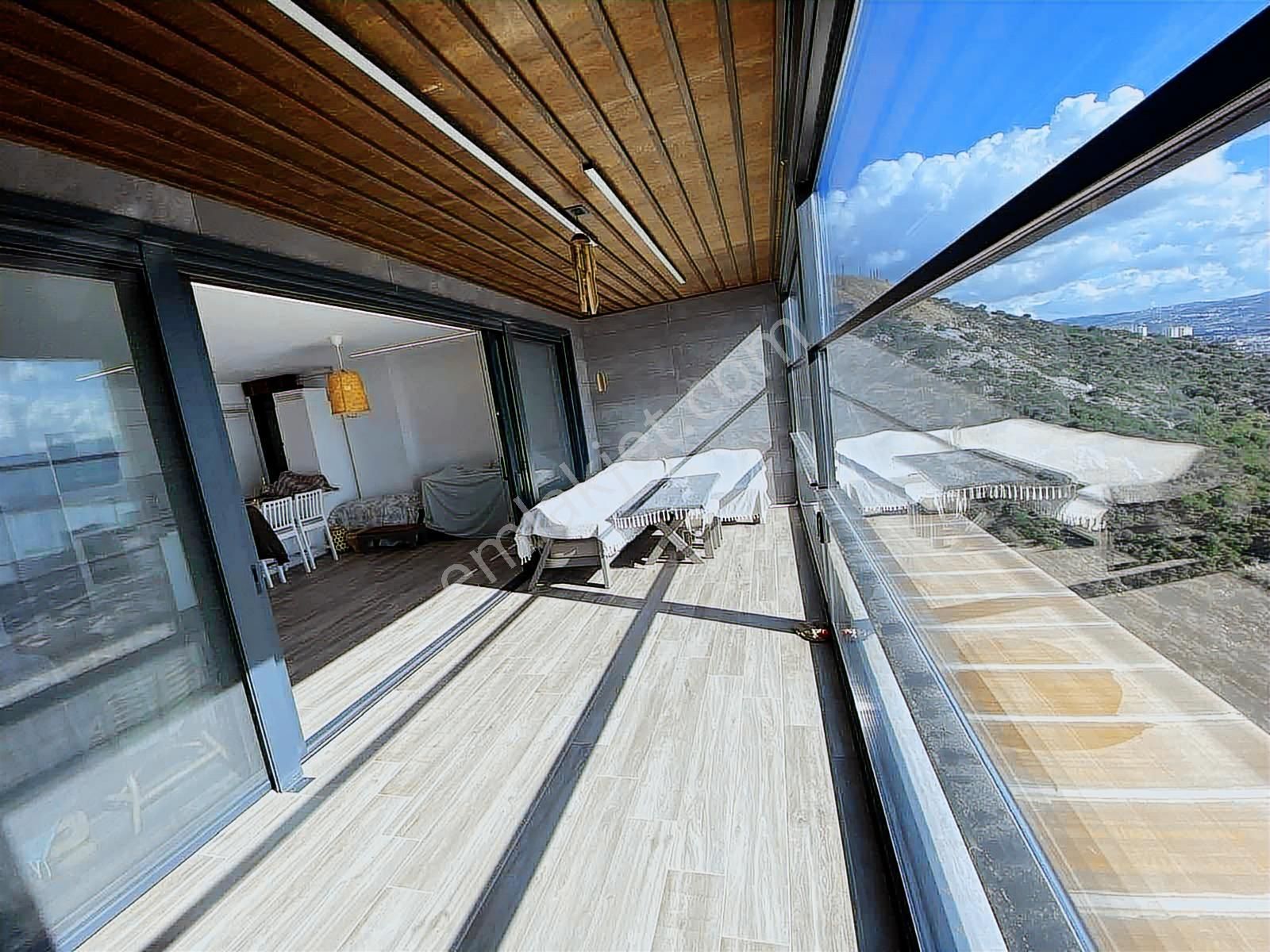 Kuşadası Vista Marin Sitesinde Full Manzaralı Satılık 2+1 - Görsel 25