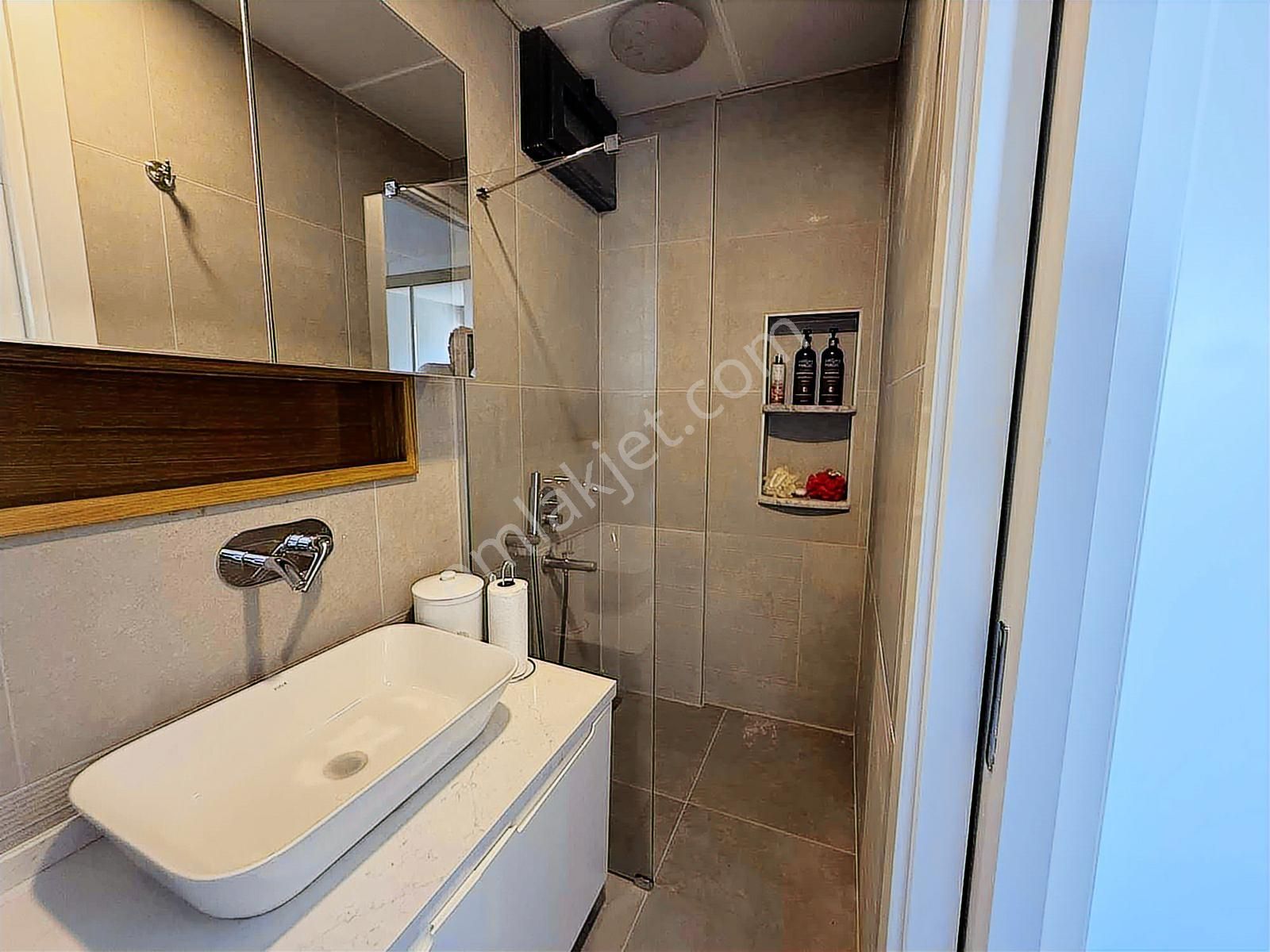 Kuşadası Vista Marin Sitesinde Full Manzaralı Satılık 2+1 - Görsel 24