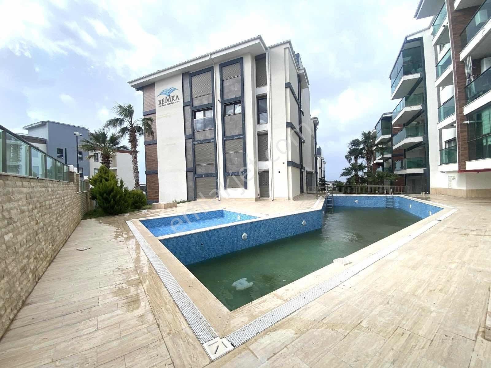 Kuşadası Bemka Loca Da Deniz Manzaralı 3+1 - Görsel 16