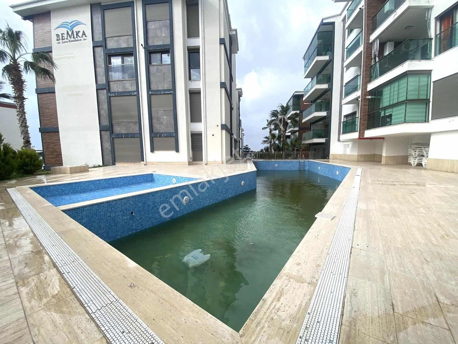 Kuşadası Bemka Loca Da Deniz Manzaralı 3+1 - Görsel 6