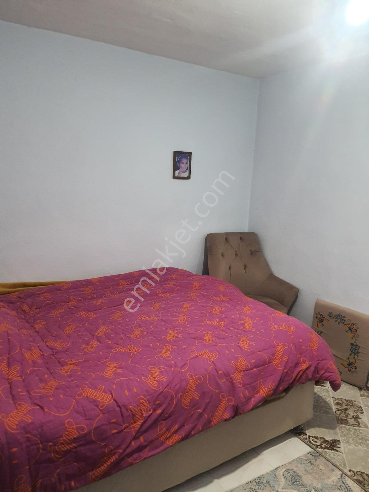 Kirazlı Köyünde Satılık Köy Evi - Görsel 3