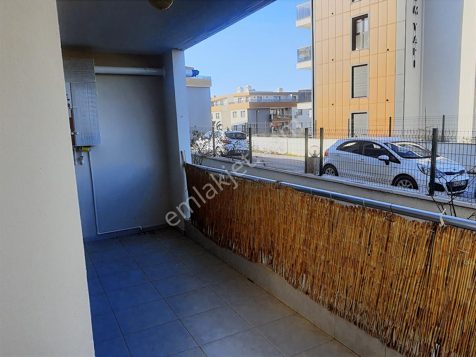 Kuşadası Değirmendere Mah. Kiralık 3+1 Daire - Görsel 5