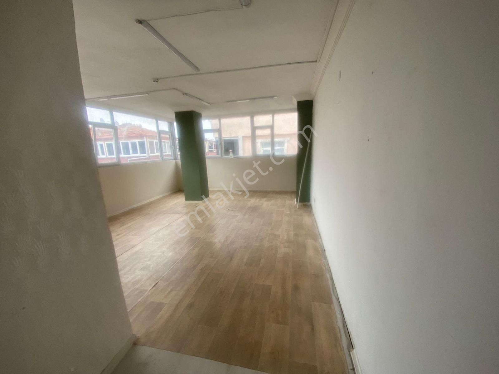 Kozan Gayrimenkul'den Bulut İşhanın Da Kiralık Büro 40 M2 - Görsel 4