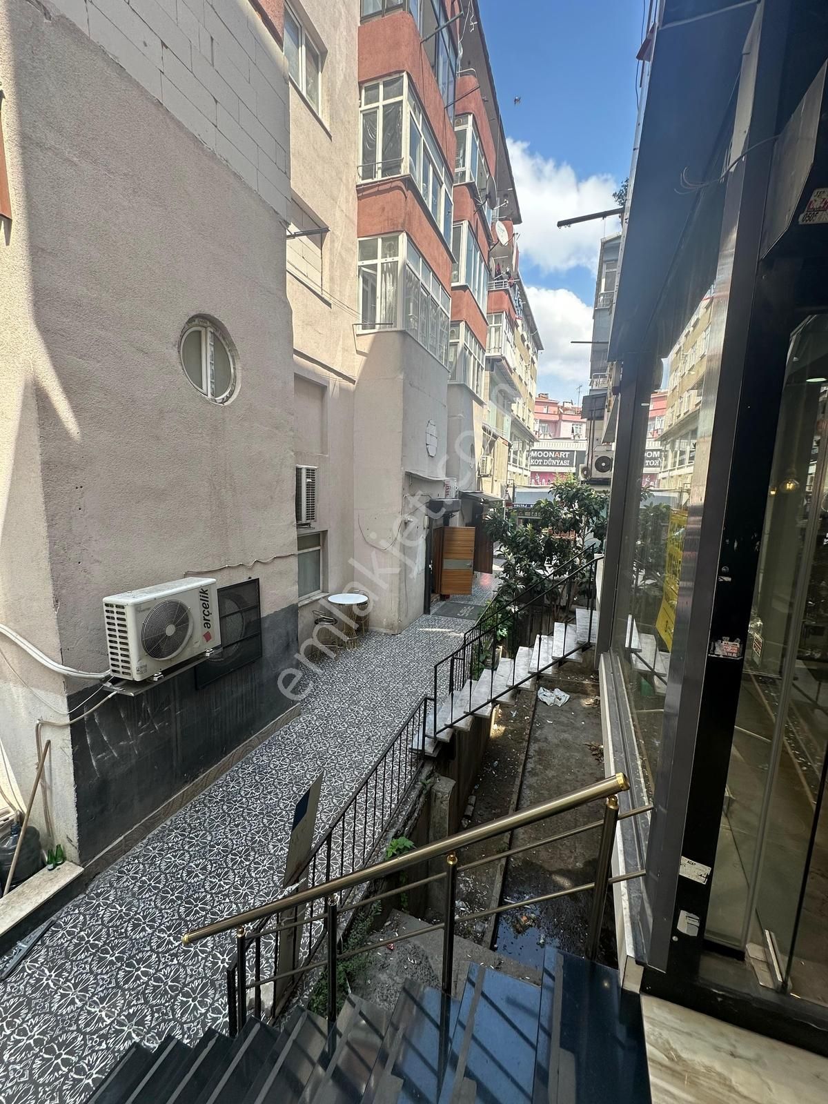 Güngören Meryem Ana Çarşısında İki Sokağa Cepheli Fırsat Dükkanı - Görsel 20