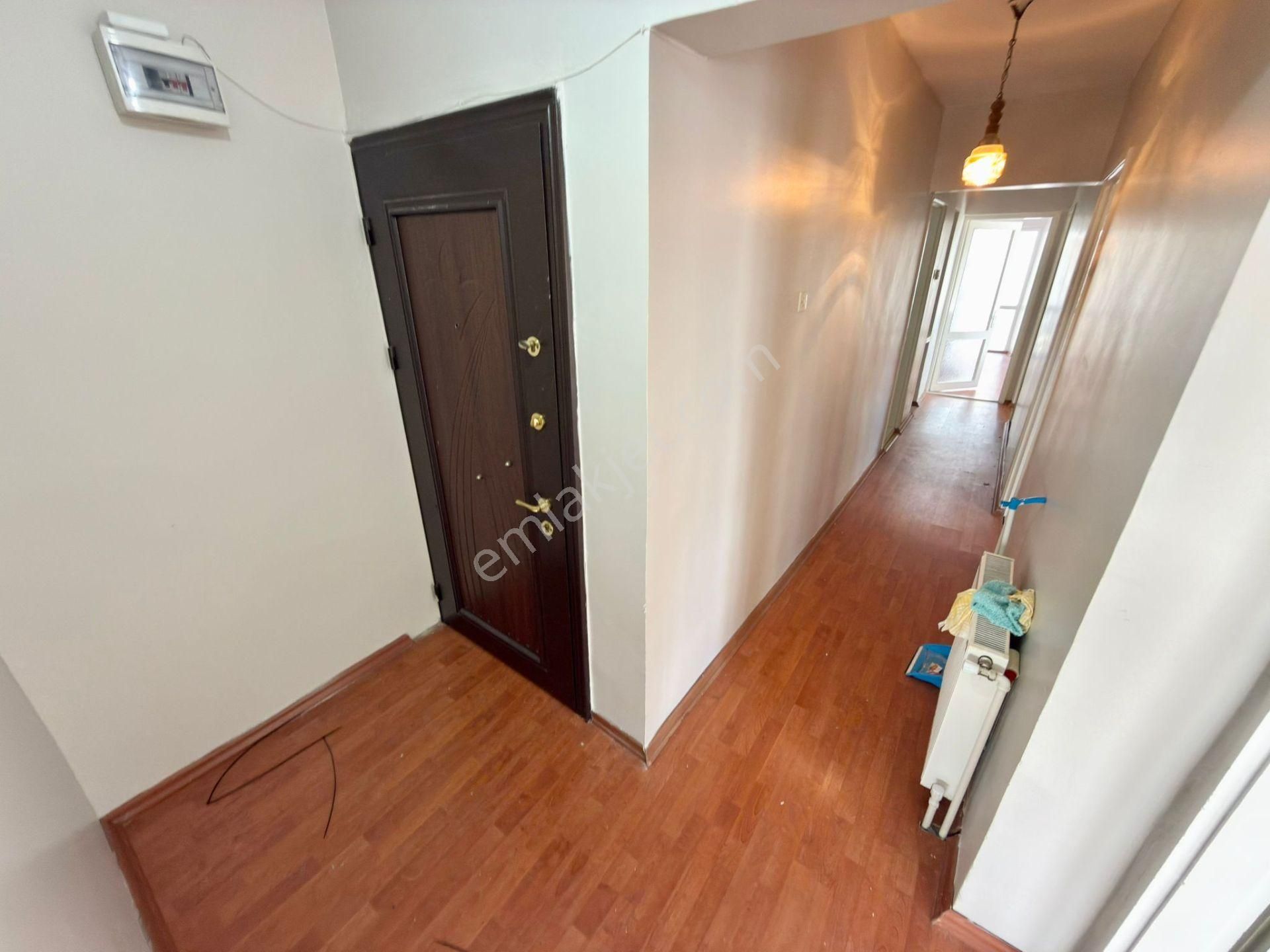 Yükselden Akçay Merkezde Arakat Ön Cephe Denize 250mtr 3+1 Daire - Görsel 33