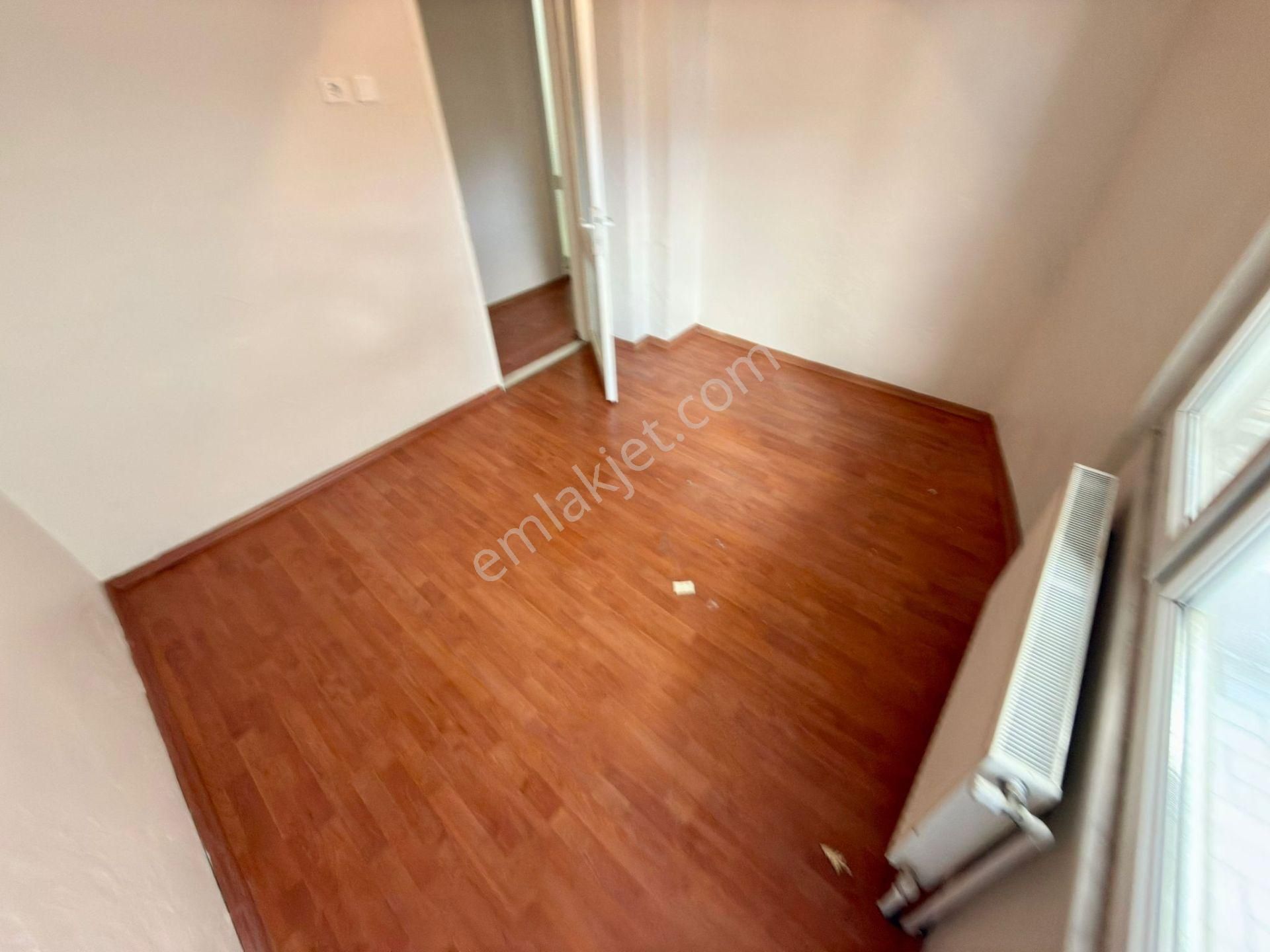 Yükselden Akçay Merkezde Arakat Ön Cephe Denize 250mtr 3+1 Daire - Görsel 24