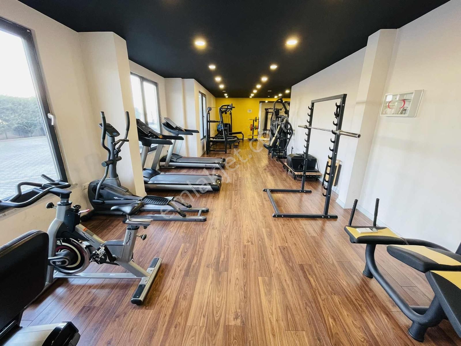 Pw Plus 'tan Özlüce 'de Ara Kat 3+1 Güvenlikli Satılık Daire - Görsel 8