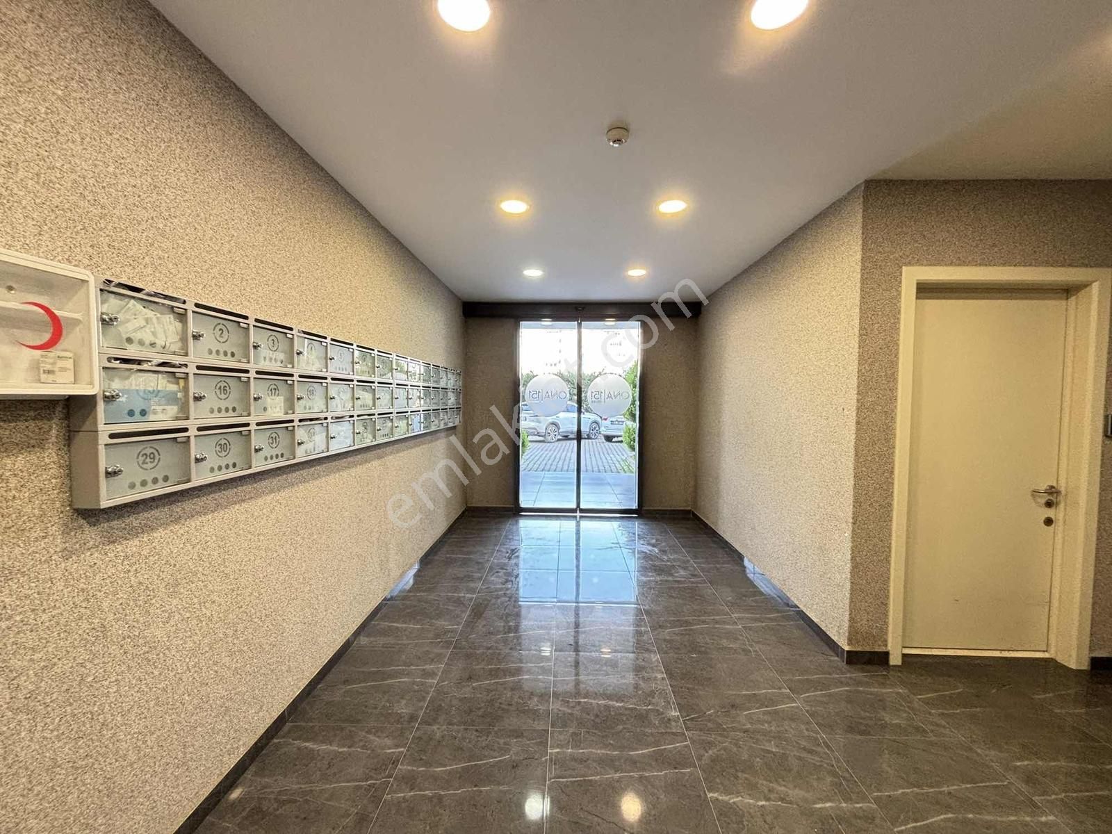 Pw Plus 'tan Özlüce 'de Ara Kat 3+1 Güvenlikli Satılık Daire - Görsel 24