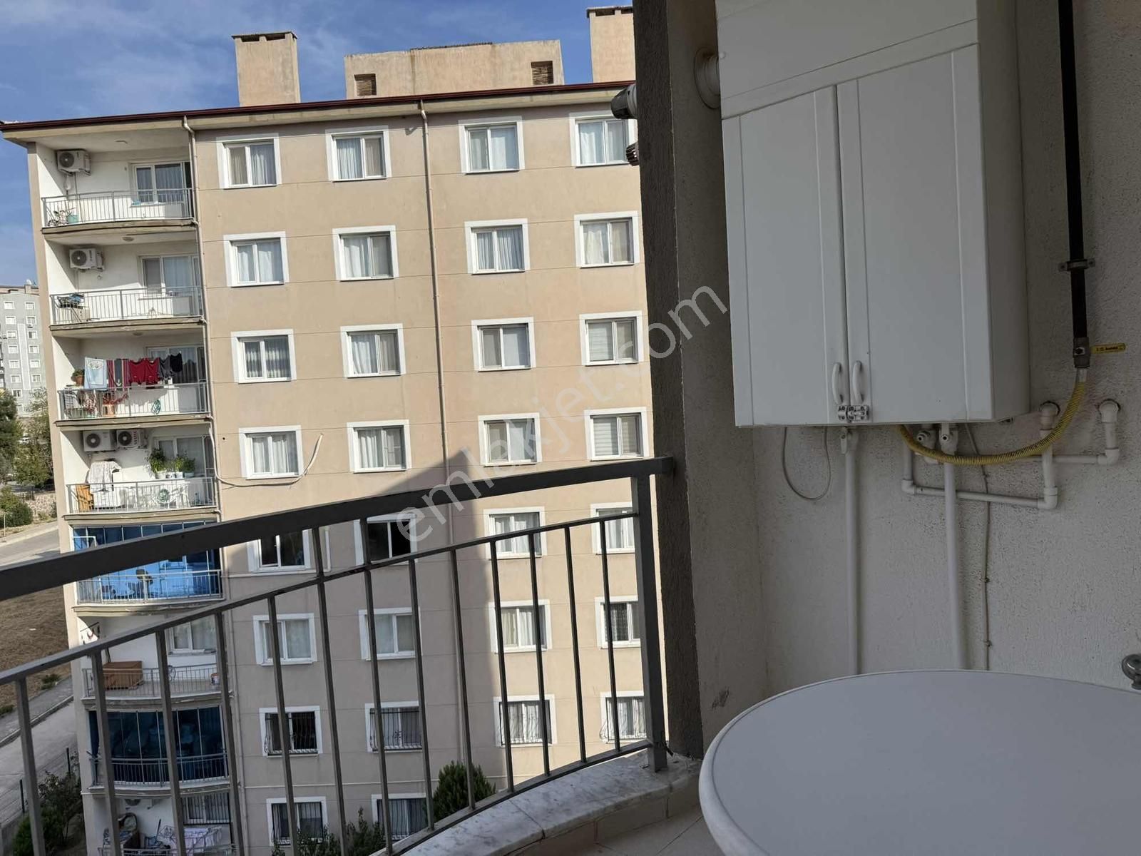 Çiğli Harmandalı Centaş Sitesinde 3+1 Eşyalı Kiralık Daire - Görsel 24