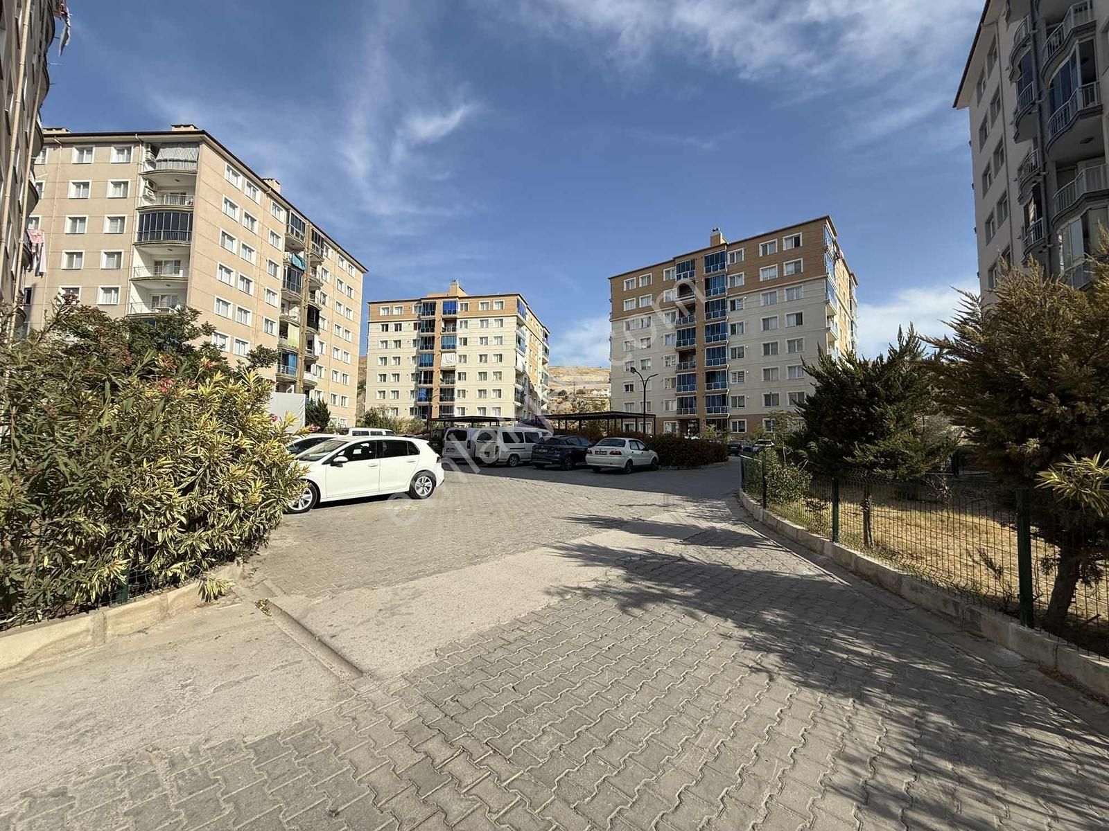 Çiğli Harmandalı Centaş Sitesinde 3+1 Eşyalı Kiralık Daire - Görsel 31