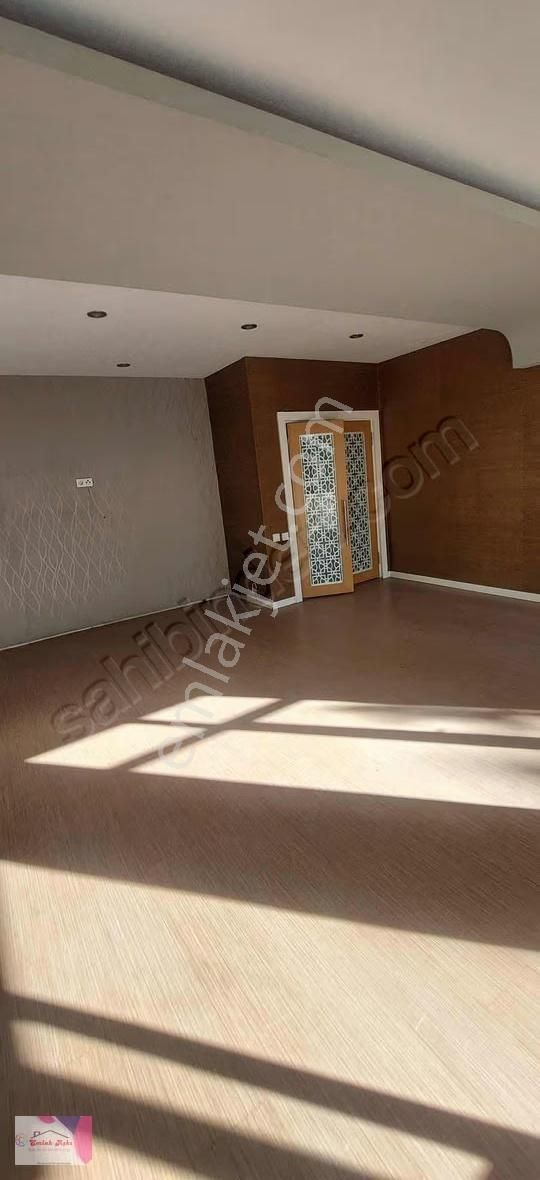 Burhanetti Onatta Cadde Üzeri Kiralık 3+1 - Görsel 7