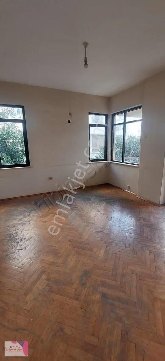 Burhanetti Onatta Cadde Üzeri Kiralık 3+1 - Görsel 2