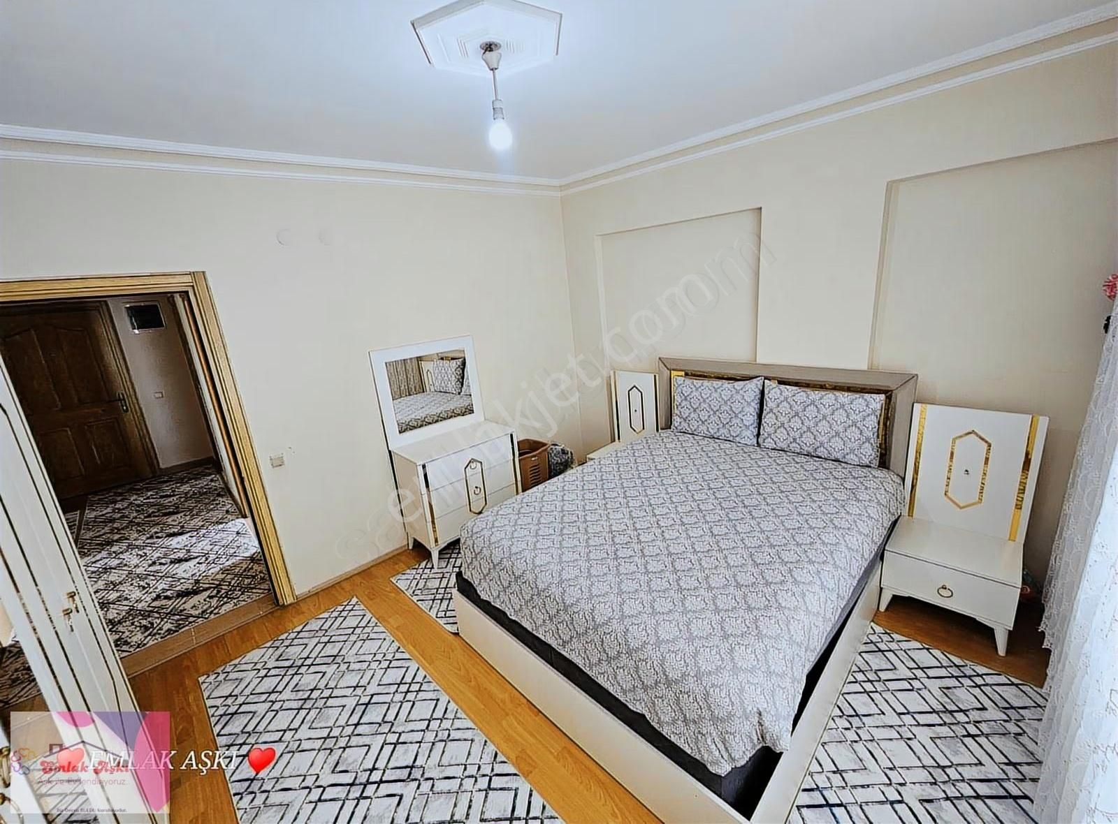 Emlak Aşkı Yenigün Güzeli Yol Cepheli Satışta - Görsel 21